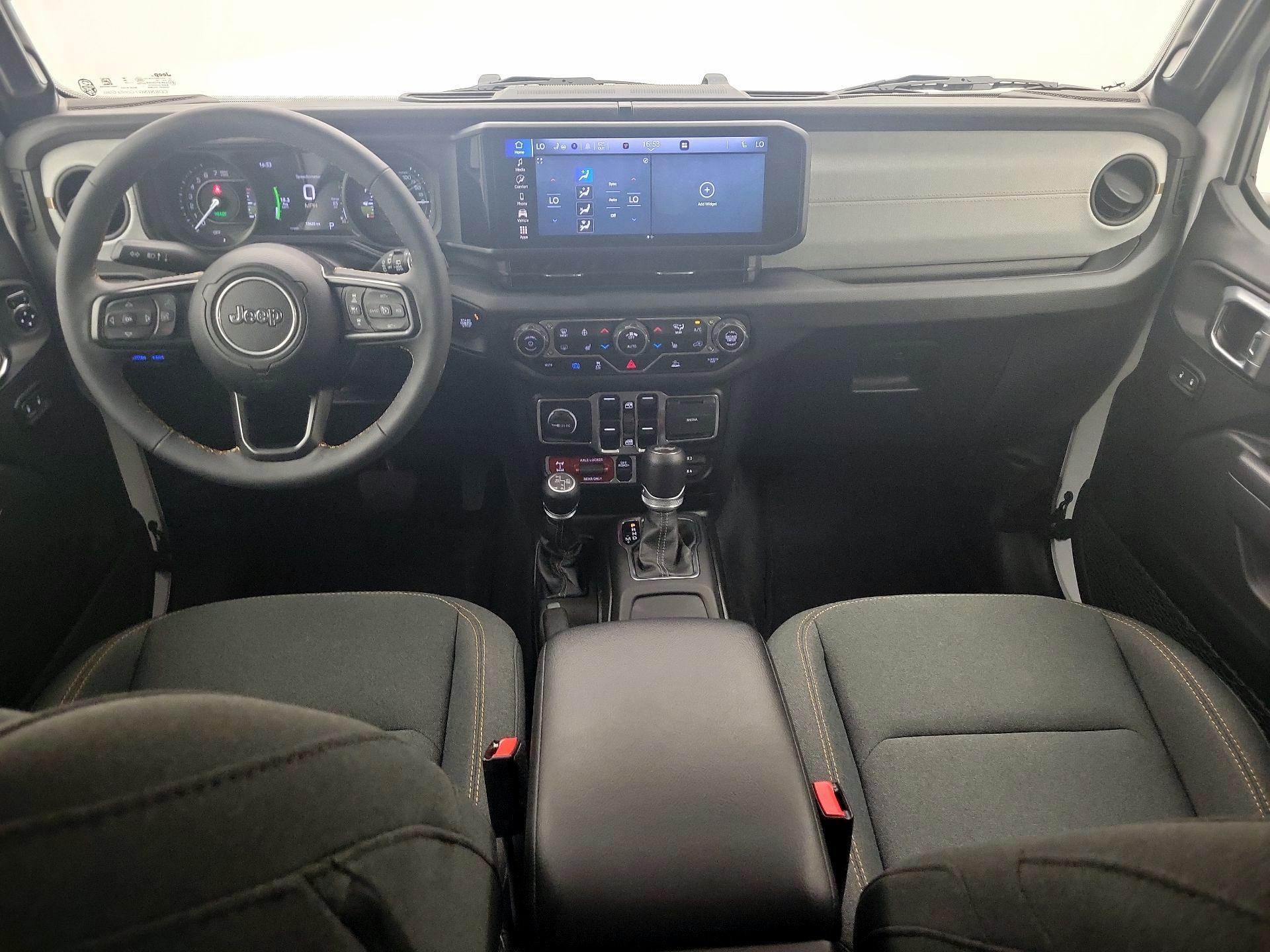 Thumbnail: 2024 Jeep Wrangler - 9
