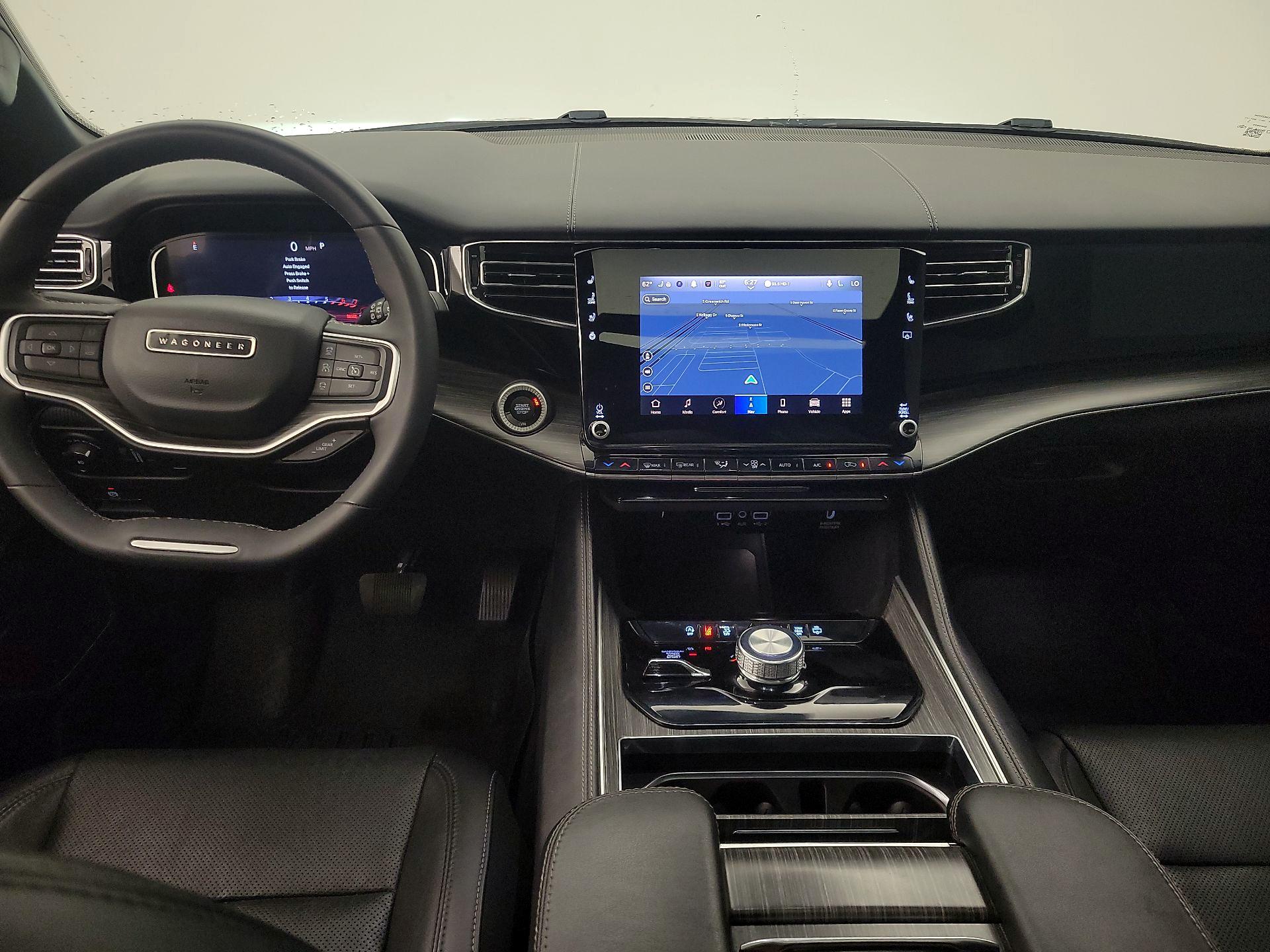 Thumbnail: 2023 Jeep Wagoneer - 9