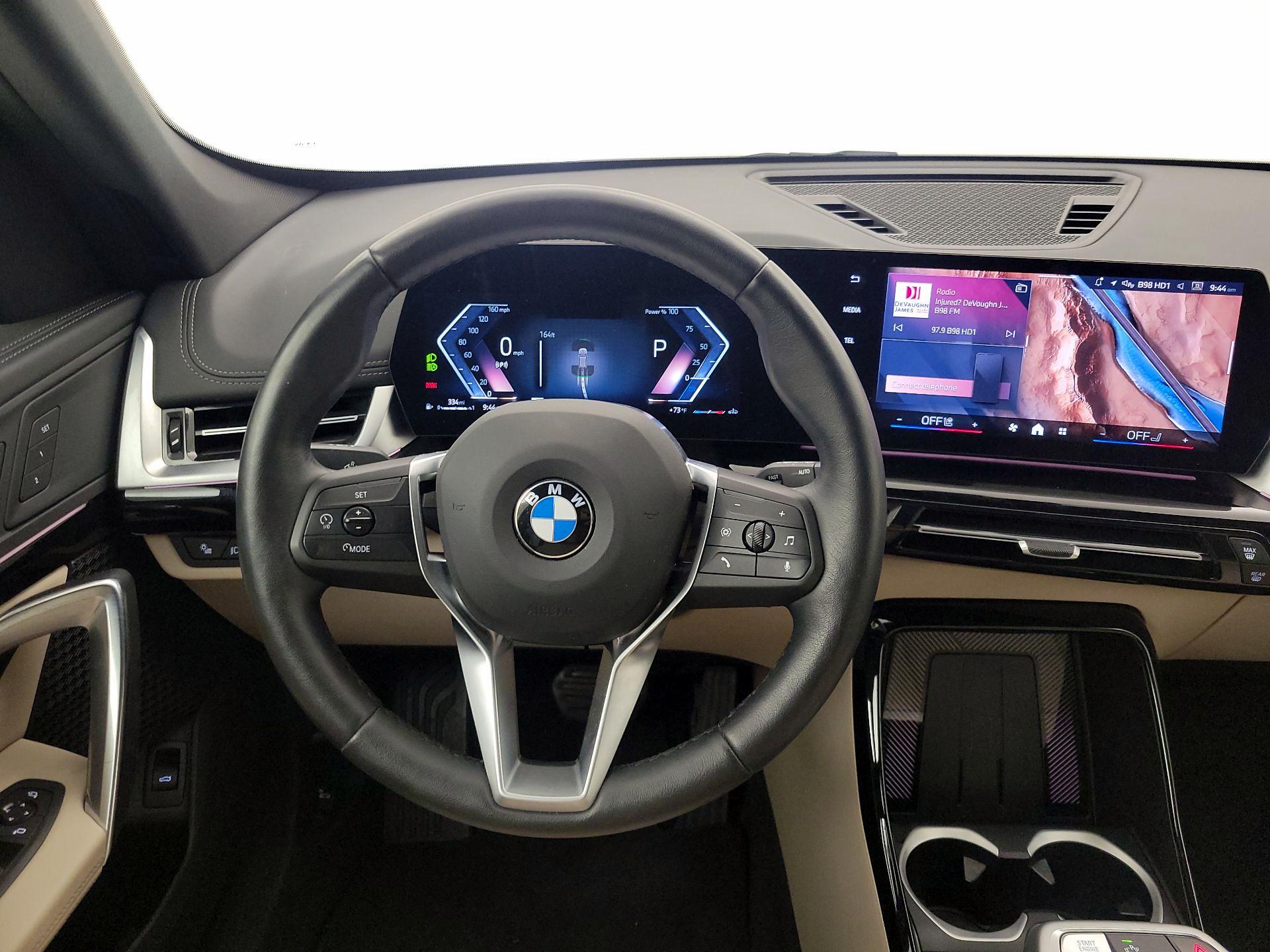 Thumbnail: 2025 BMW X1 - 10