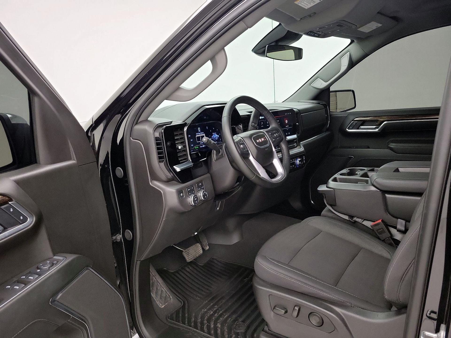 Thumbnail: 2025 GMC Sierra 1500 - 11