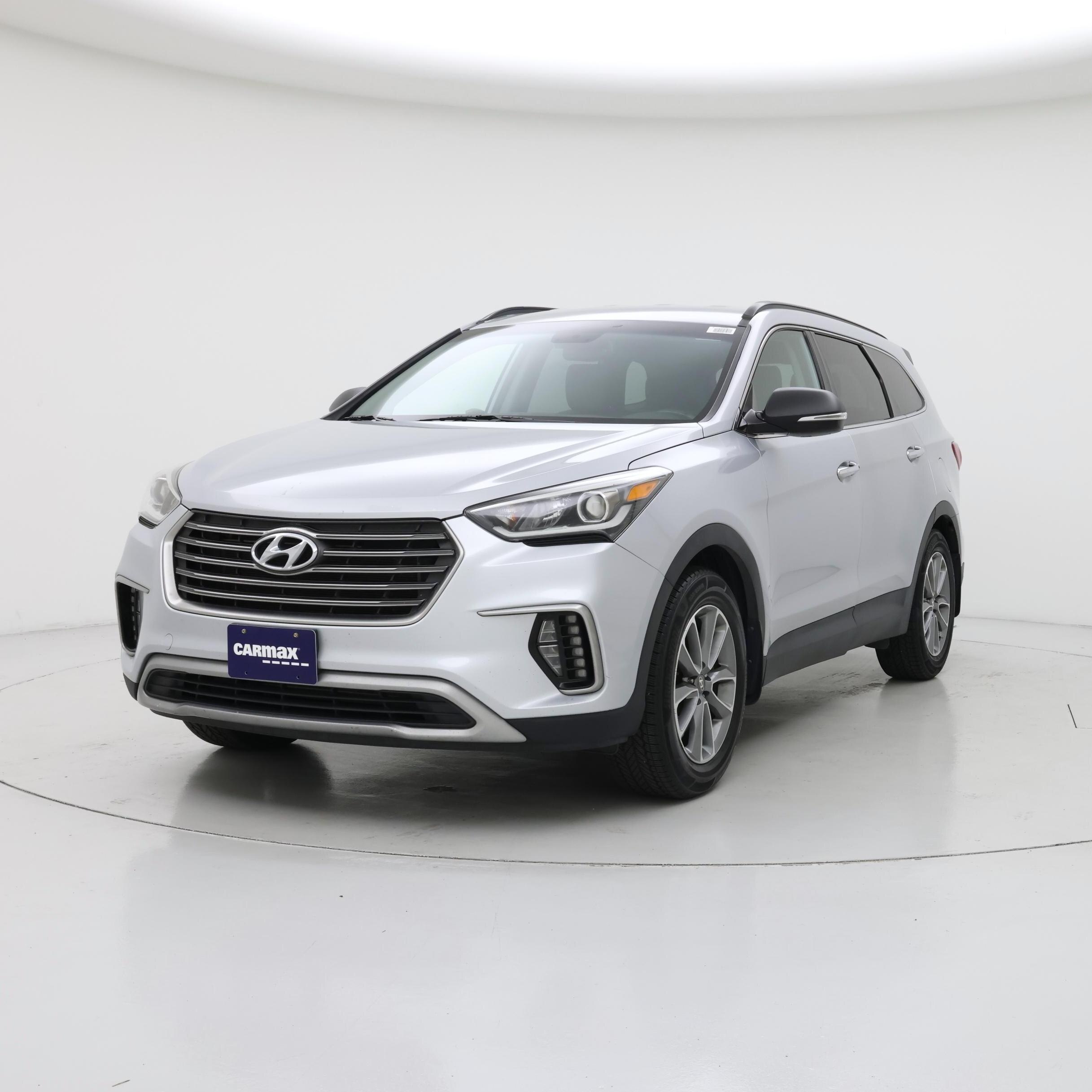 Thumbnail: 2019 Hyundai Santa Fe - 4