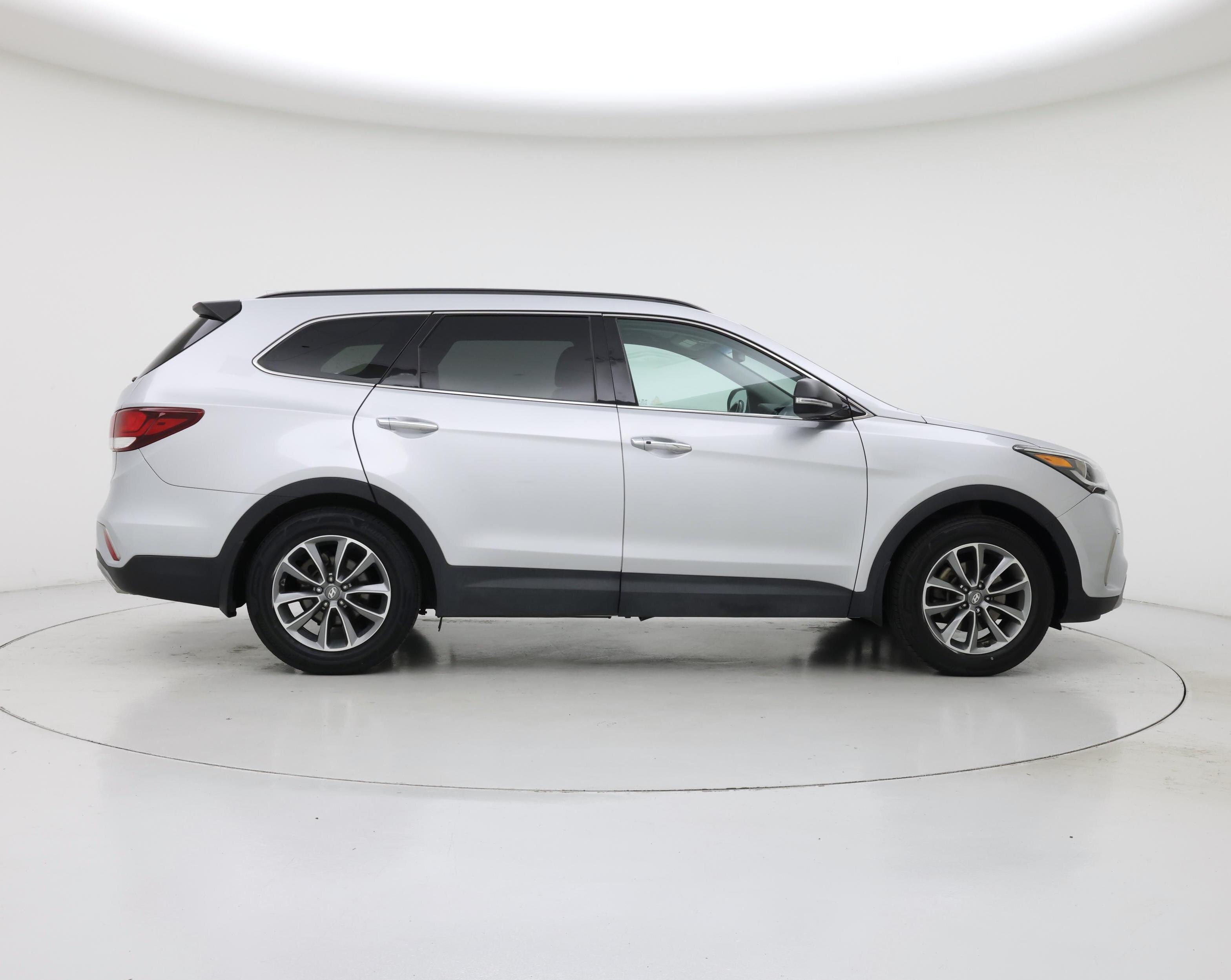 Thumbnail: 2019 Hyundai Santa Fe - 7