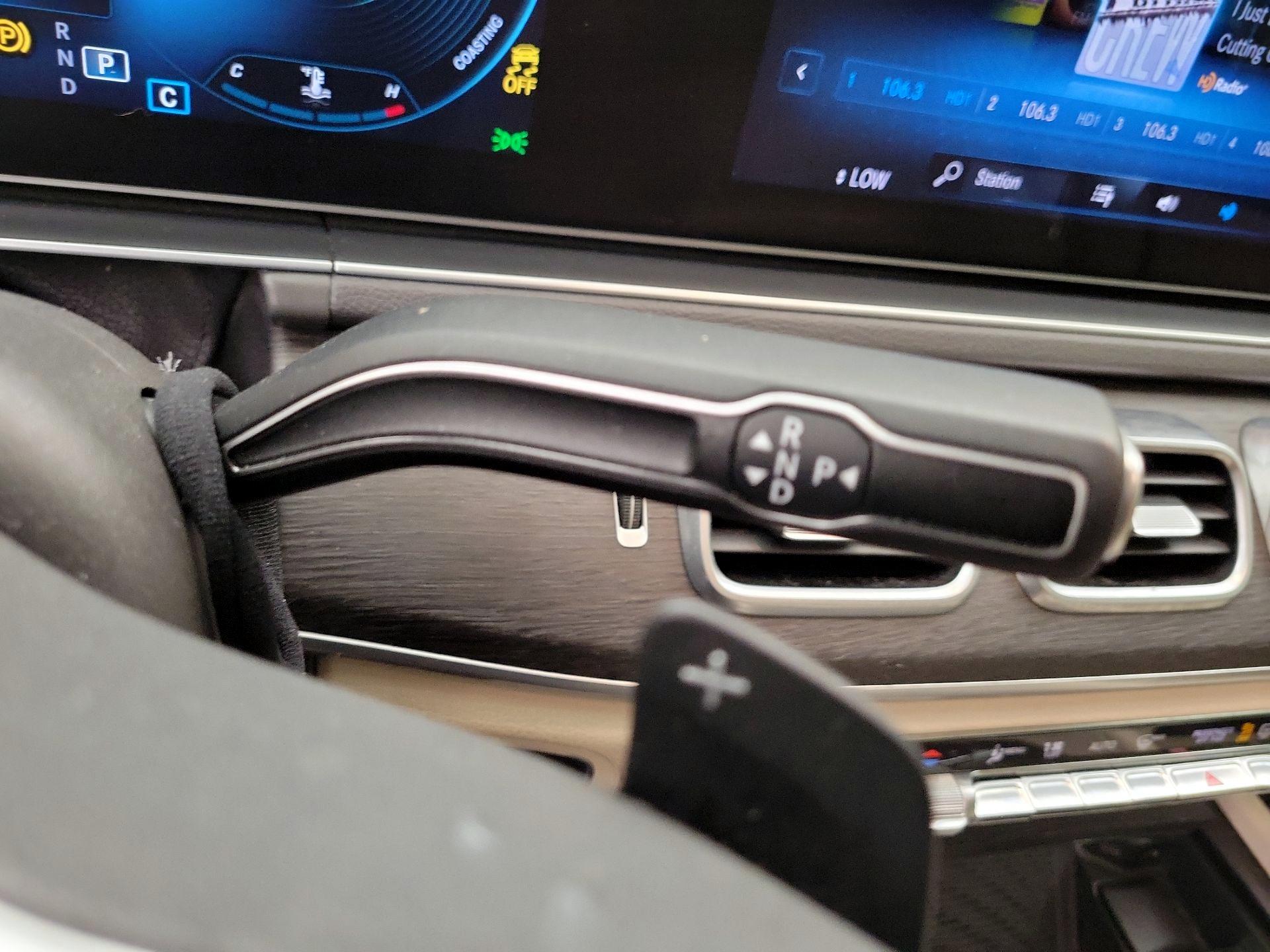 Thumbnail: 2020 Mercedes-Benz GLE - 17