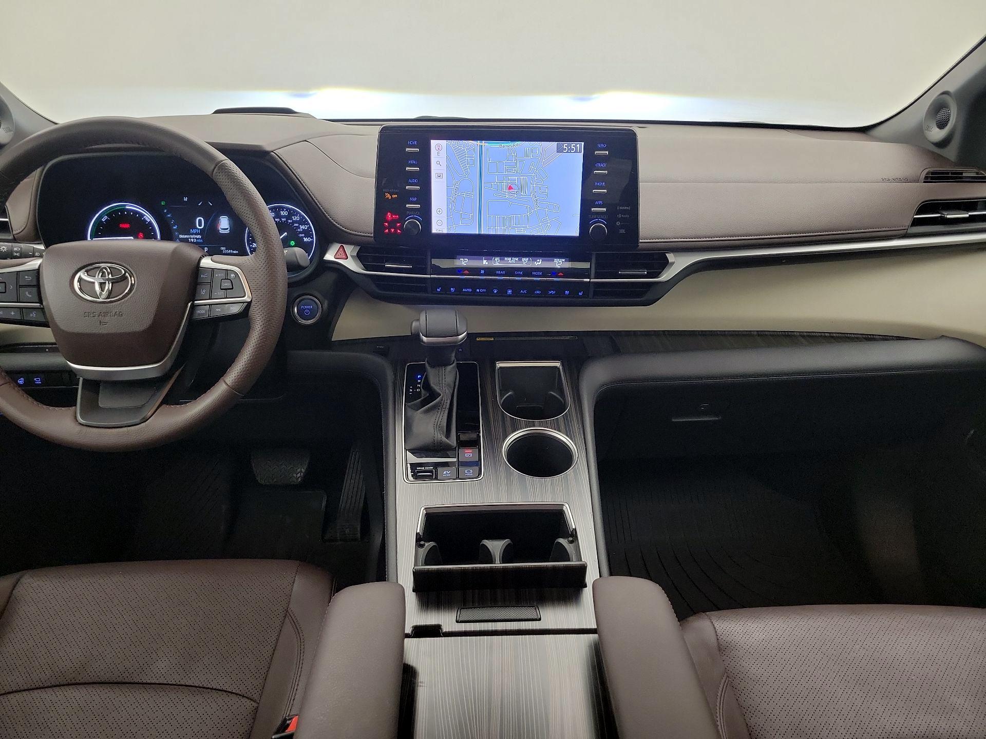 Thumbnail: 2024 Toyota Sienna - 9