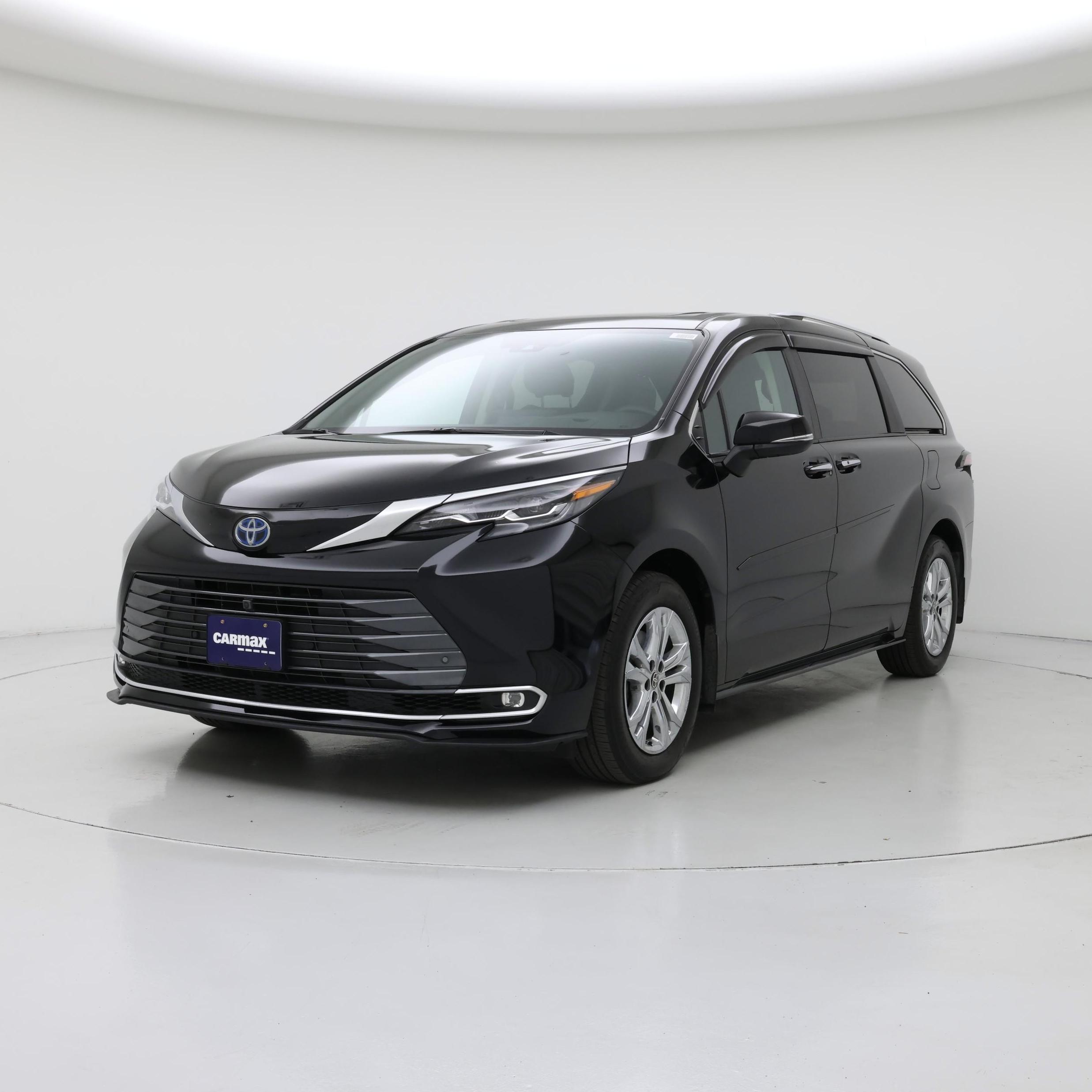 Thumbnail: 2024 Toyota Sienna - 4
