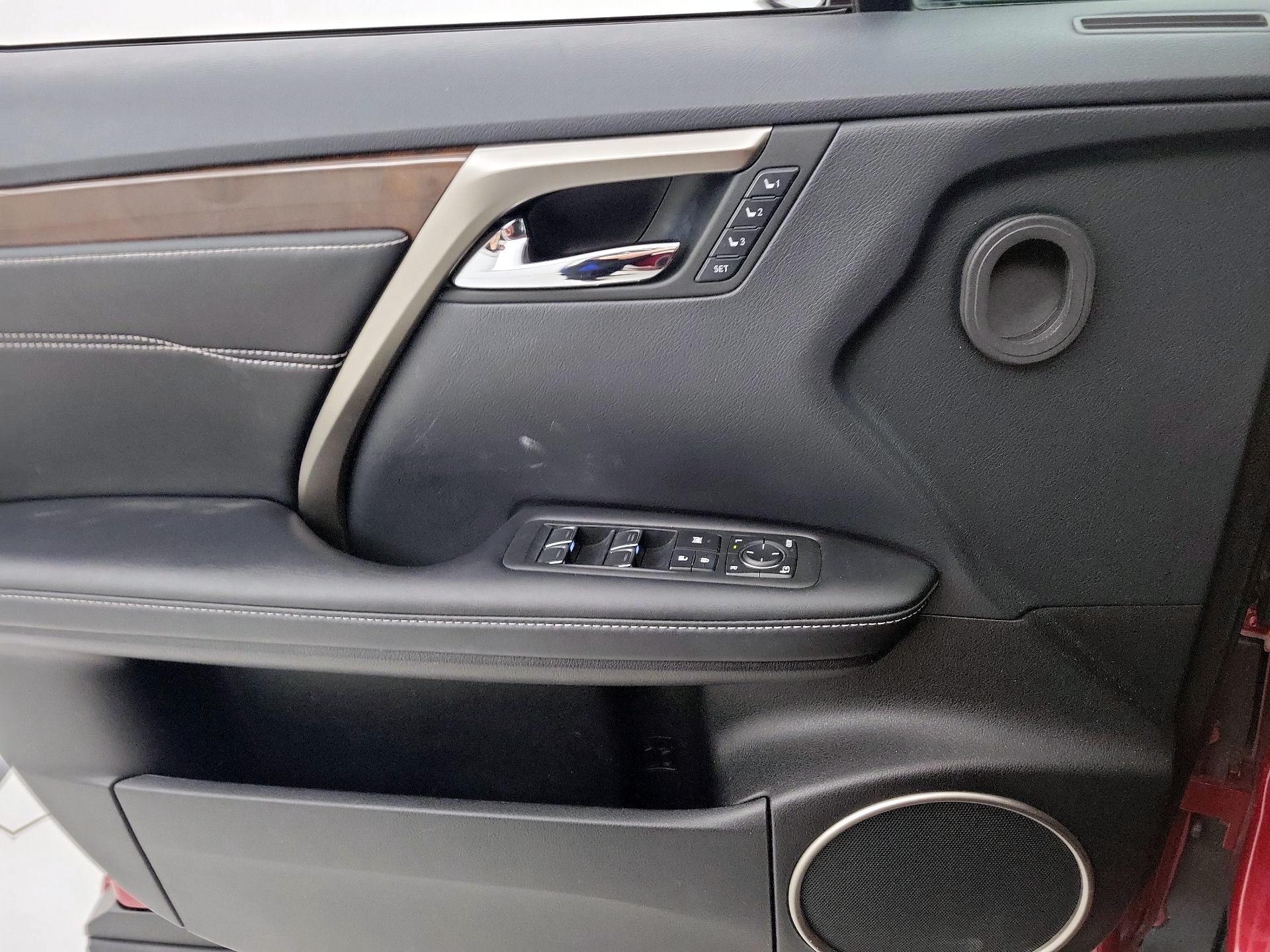 Thumbnail: 2018 Lexus RX - 12