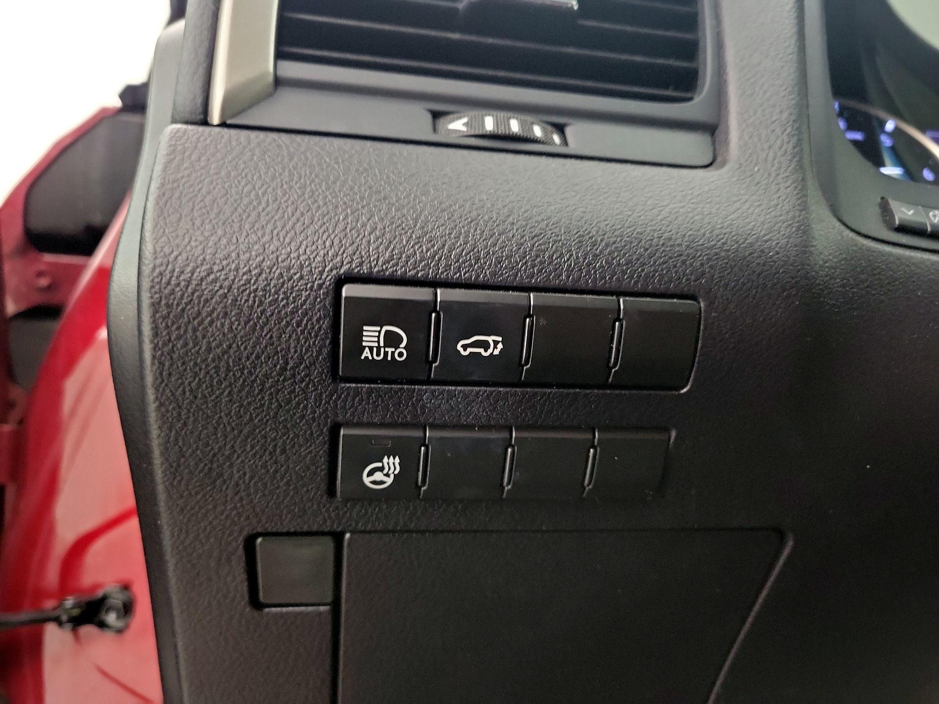 Thumbnail: 2018 Lexus RX - 13