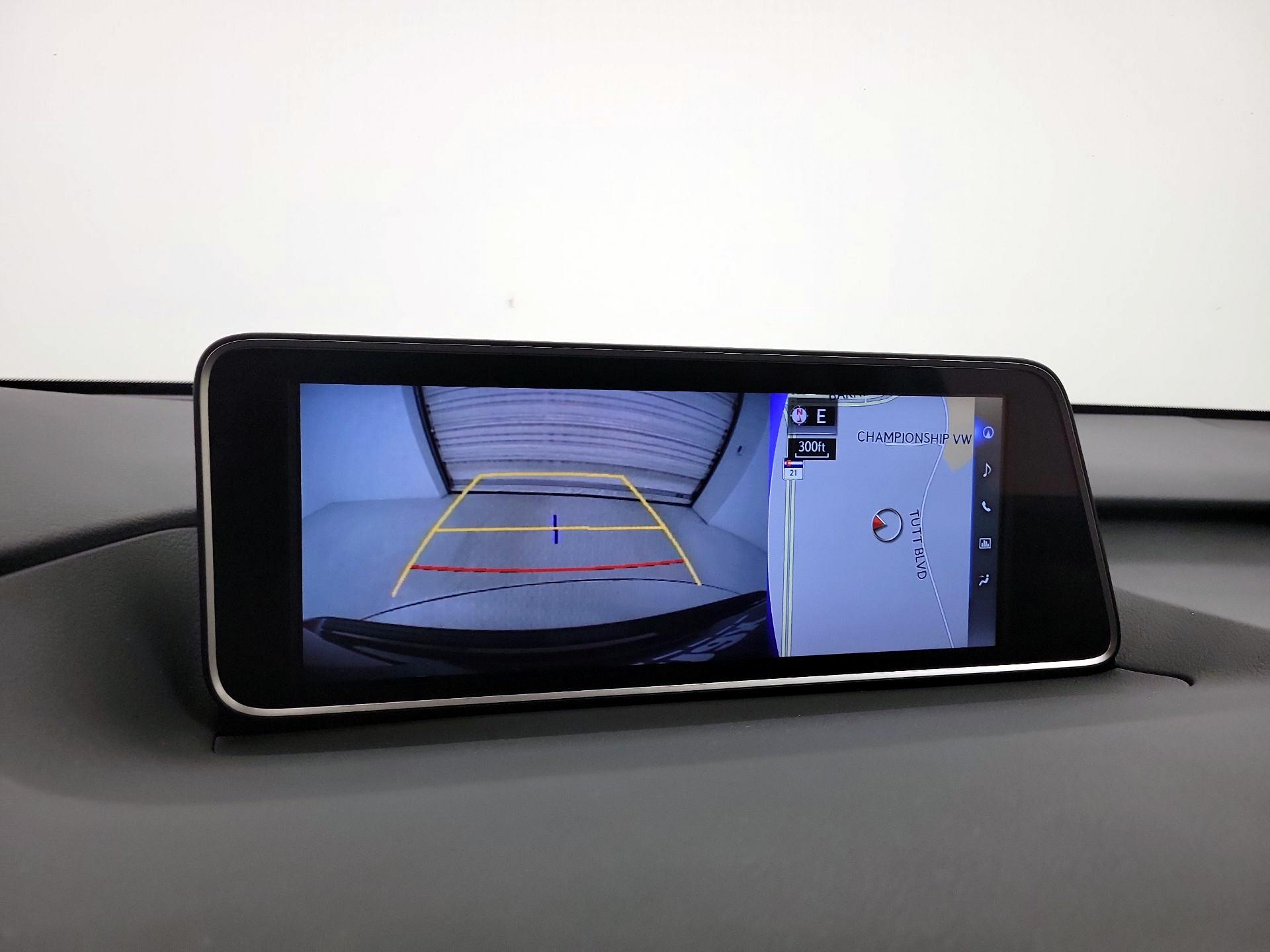 Thumbnail: 2018 Lexus RX - 14