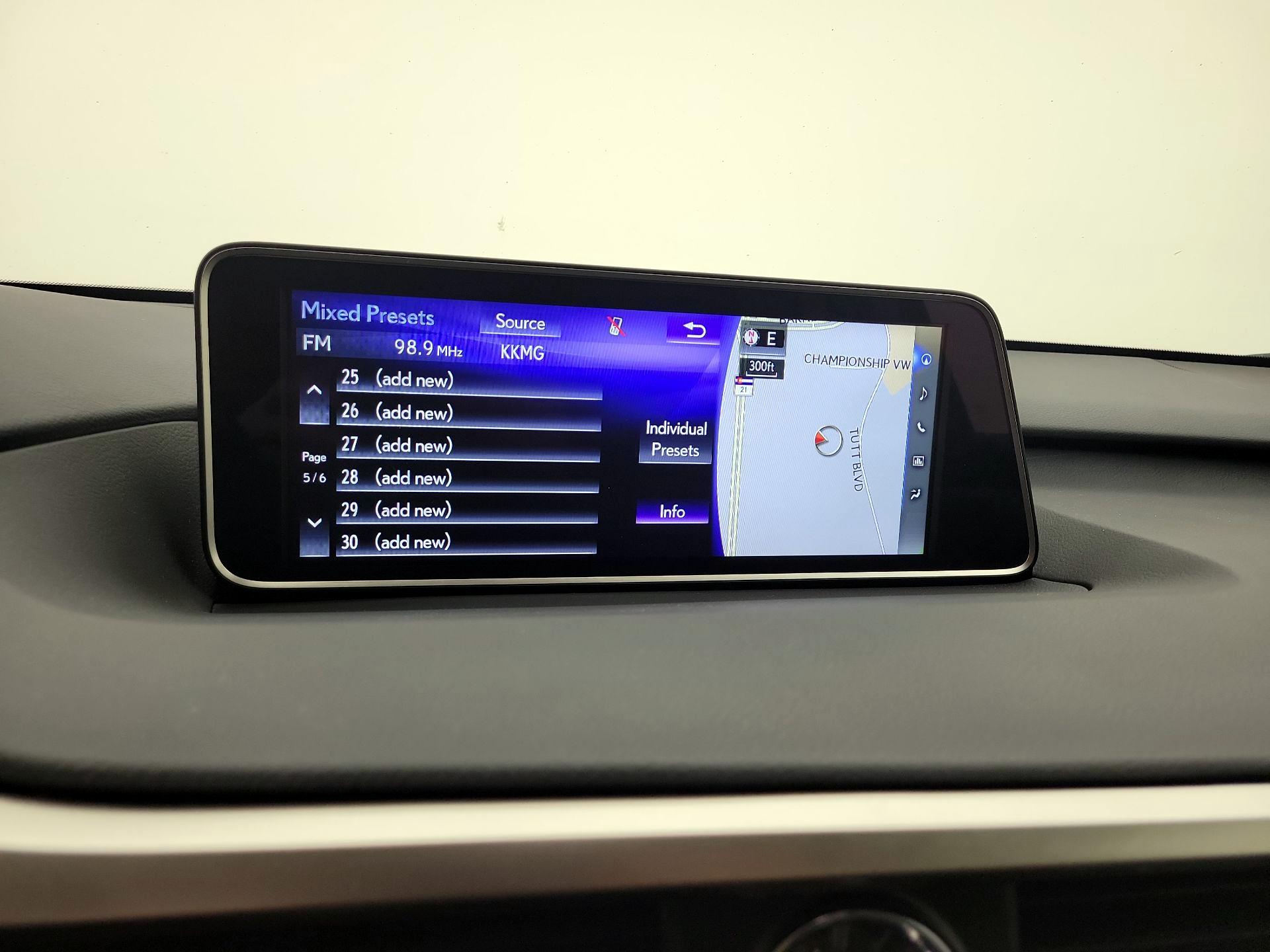 Thumbnail: 2018 Lexus RX - 15