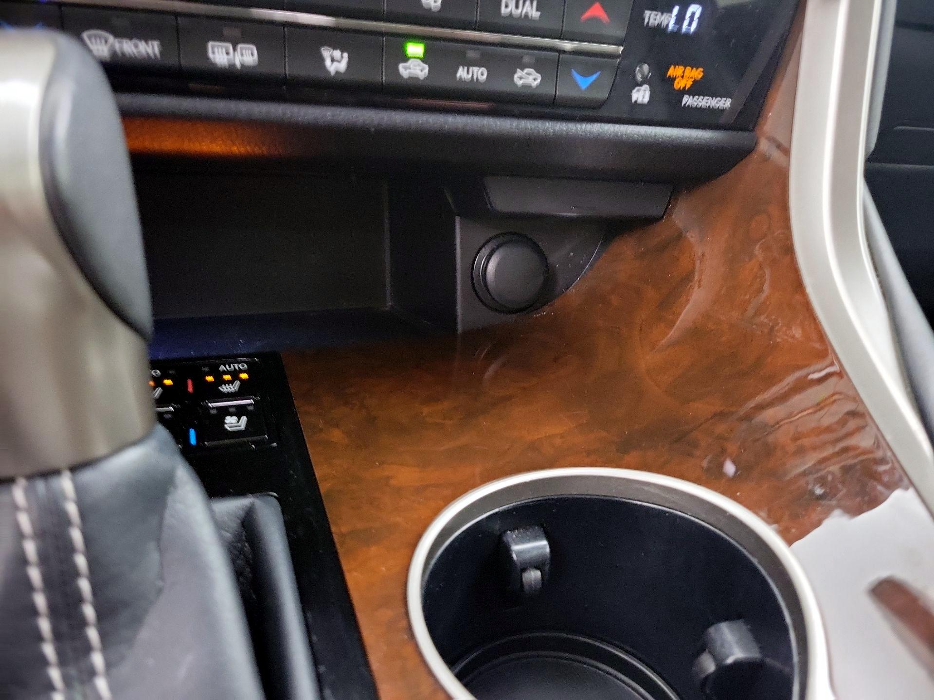 Thumbnail: 2018 Lexus RX - 18