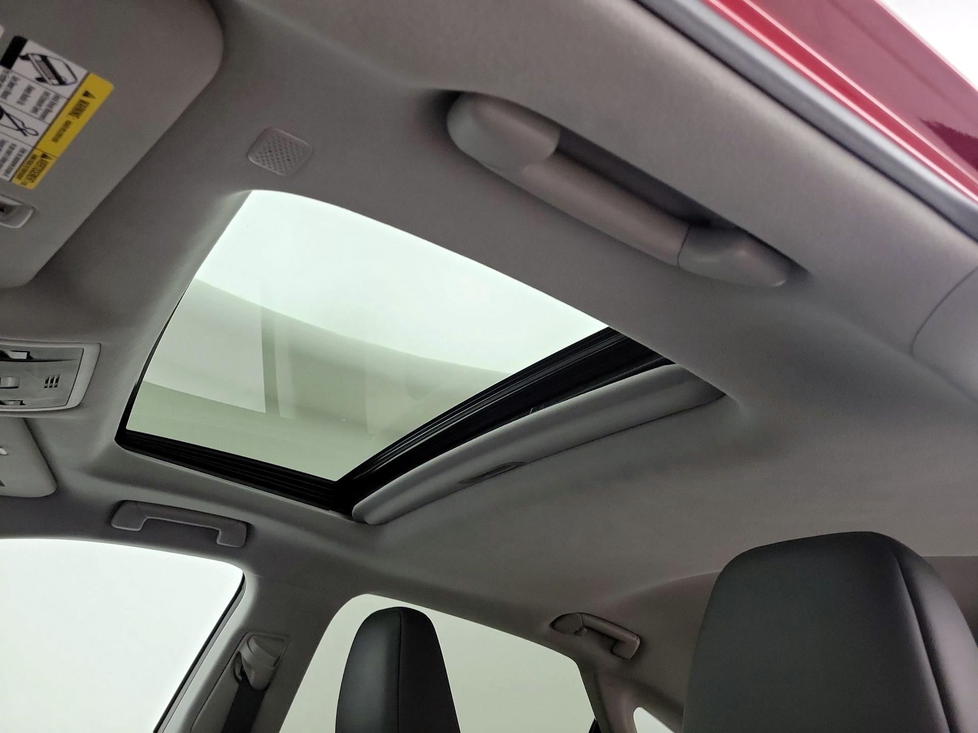 Thumbnail: 2018 Lexus RX - 19