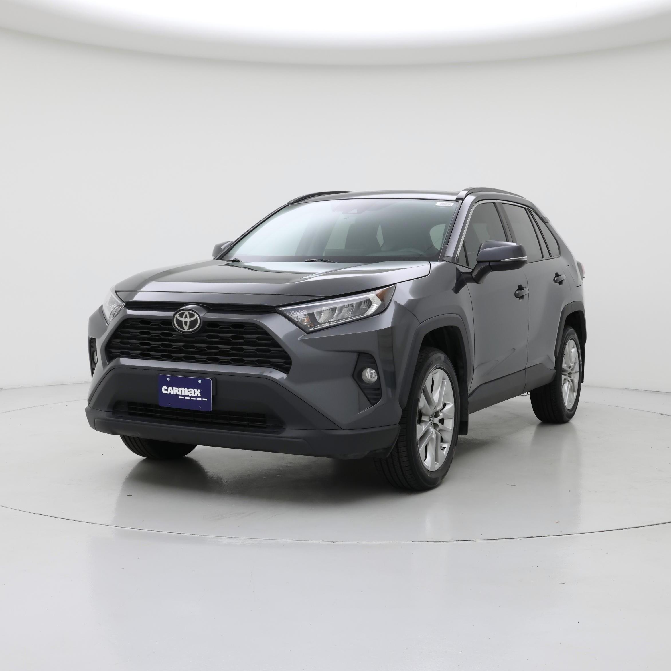 Thumbnail: 2019 Toyota RAV4 - 4