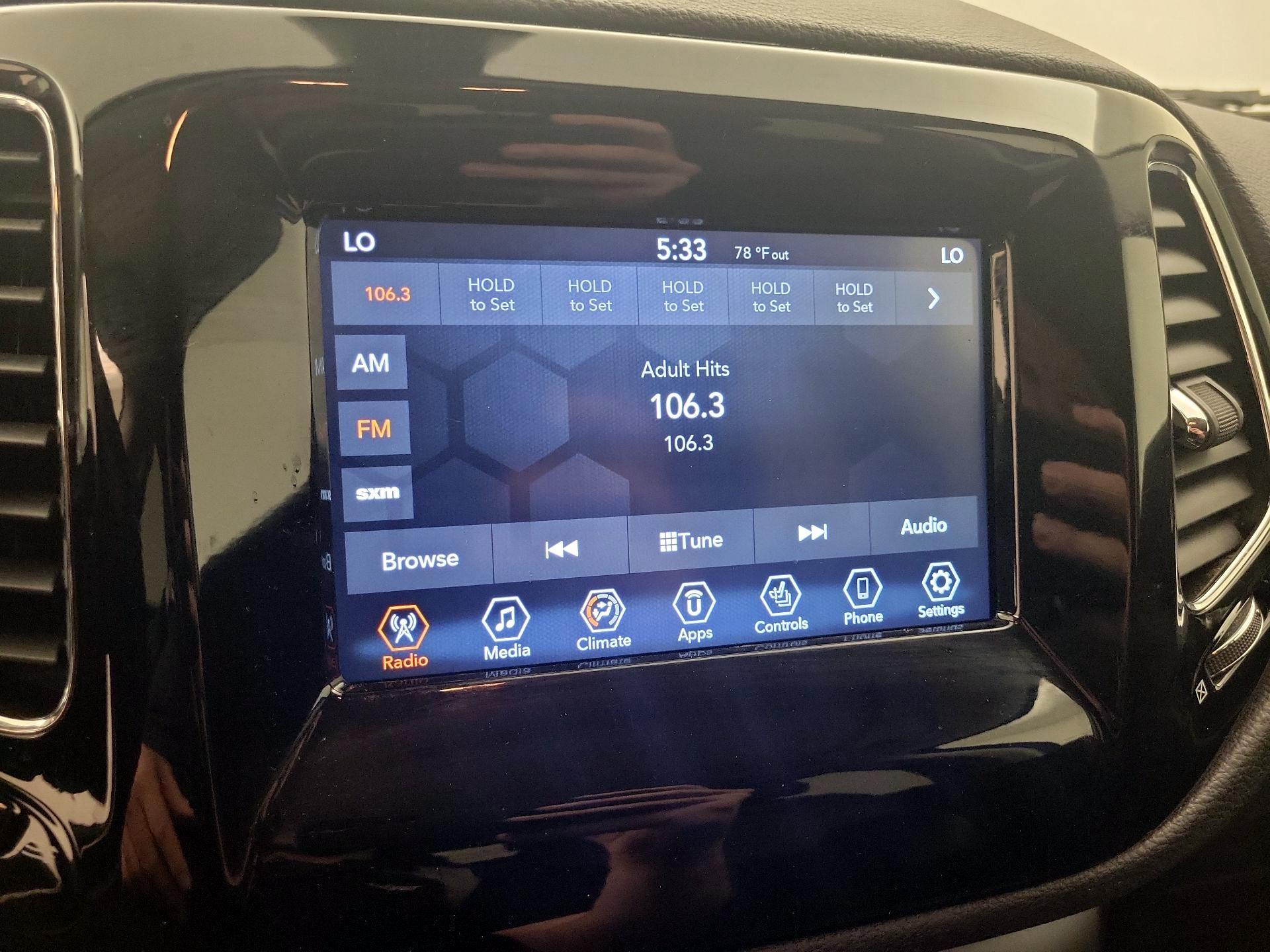 Thumbnail: 2021 Jeep Compass - 15
