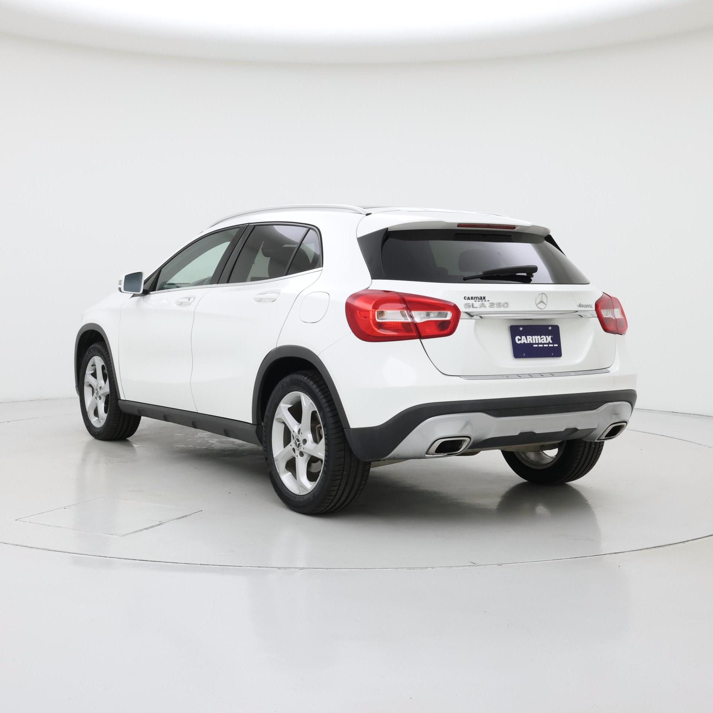 Thumbnail: 2020 Mercedes-Benz GLA - 2