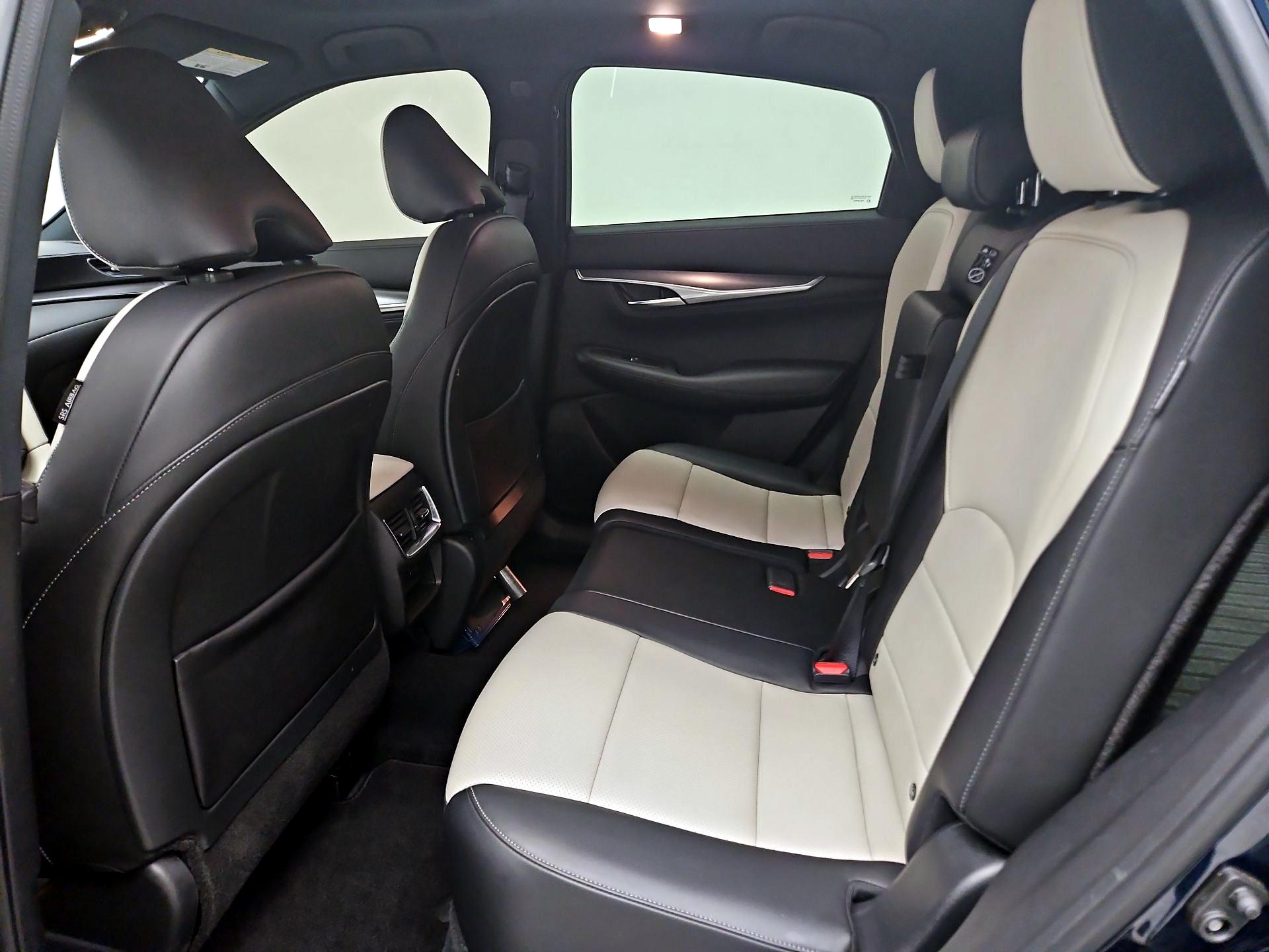 Thumbnail: 2023 INFINITI QX55 - 20