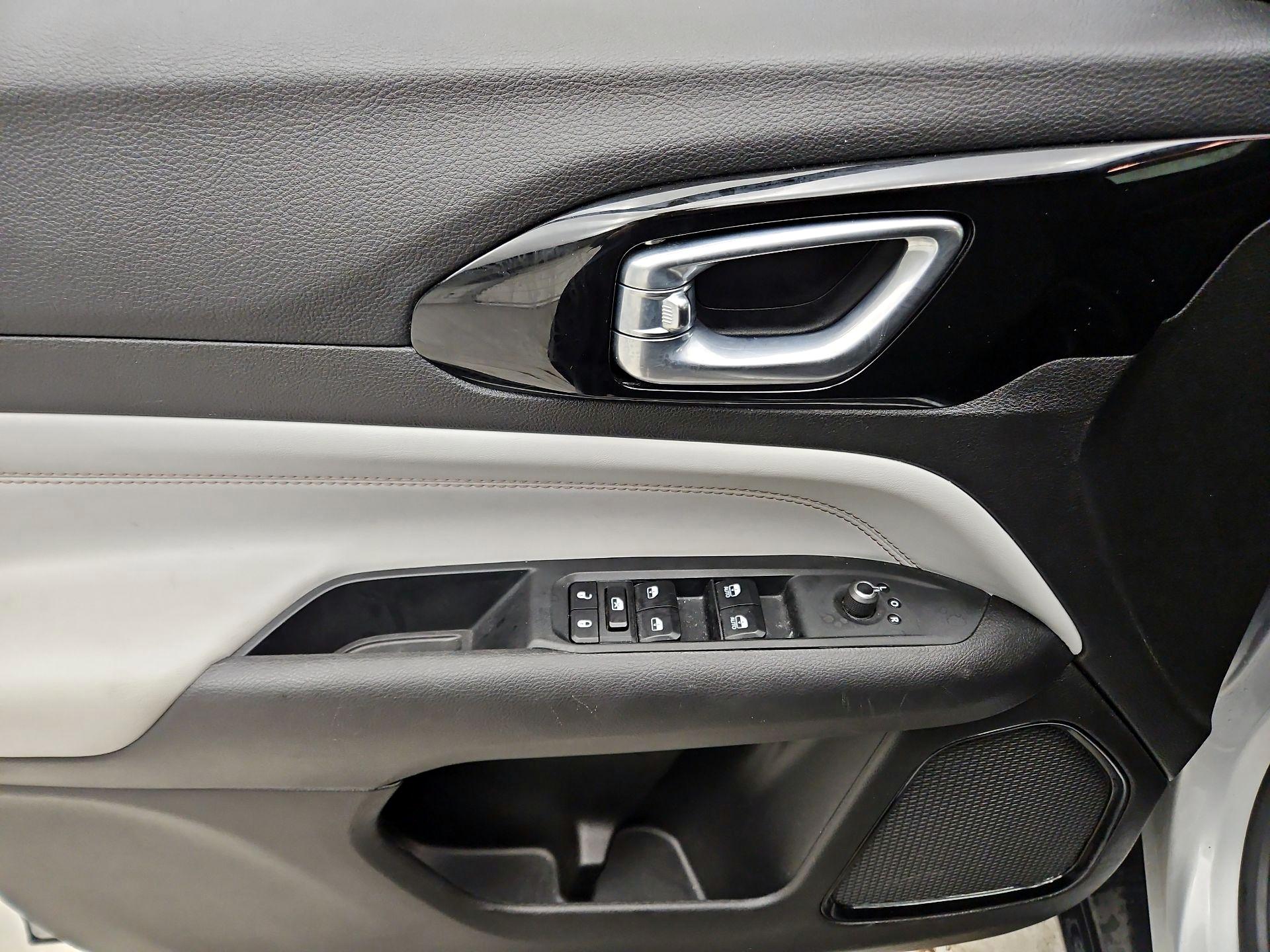 Thumbnail: 2025 Jeep Compass - 12