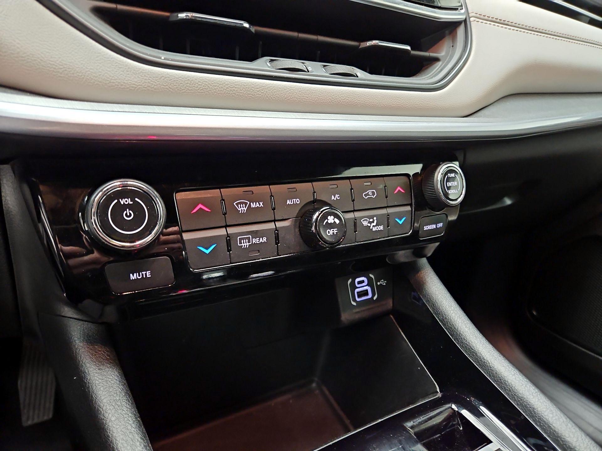 Thumbnail: 2025 Jeep Compass - 16