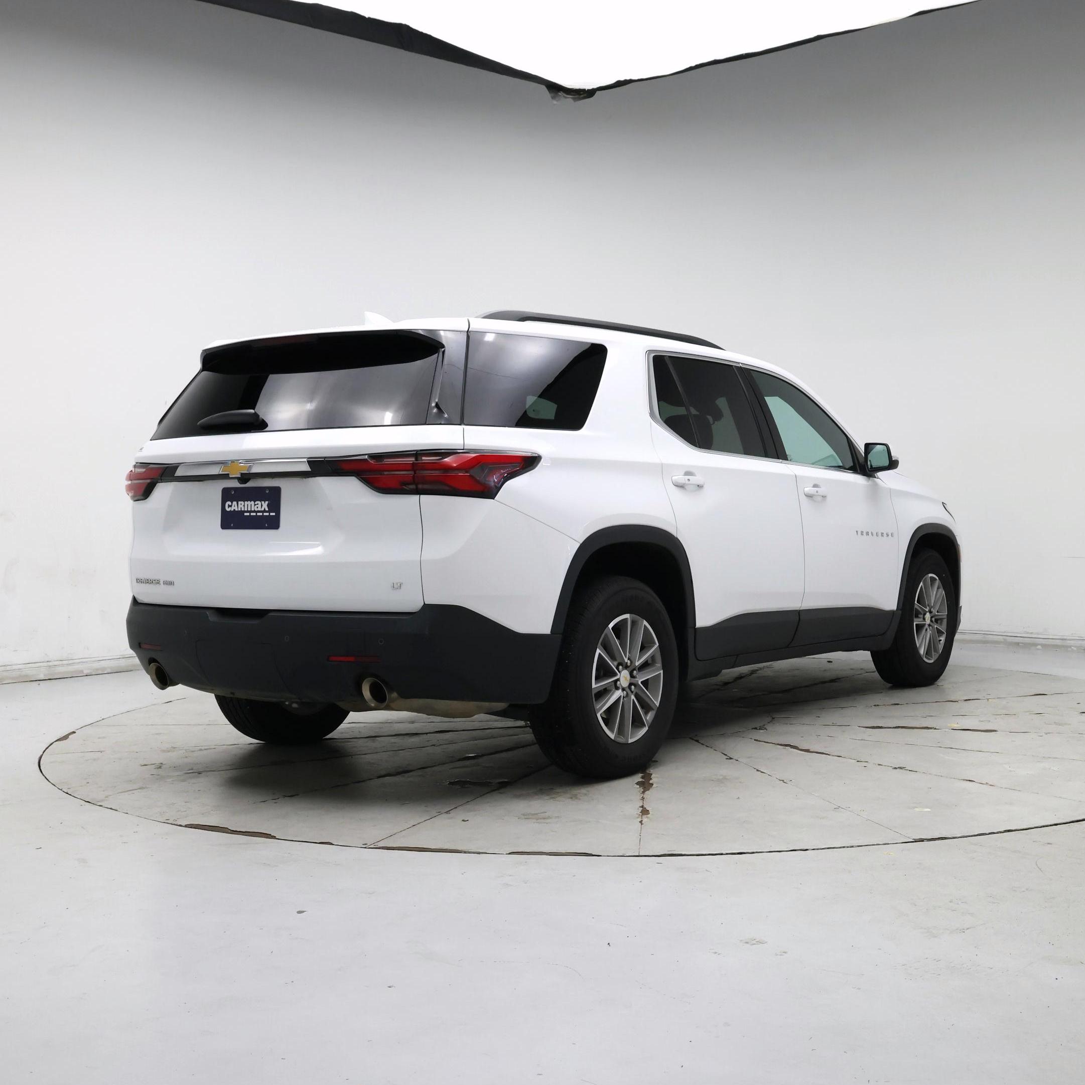 Thumbnail: 2022 Chevrolet Traverse - 8