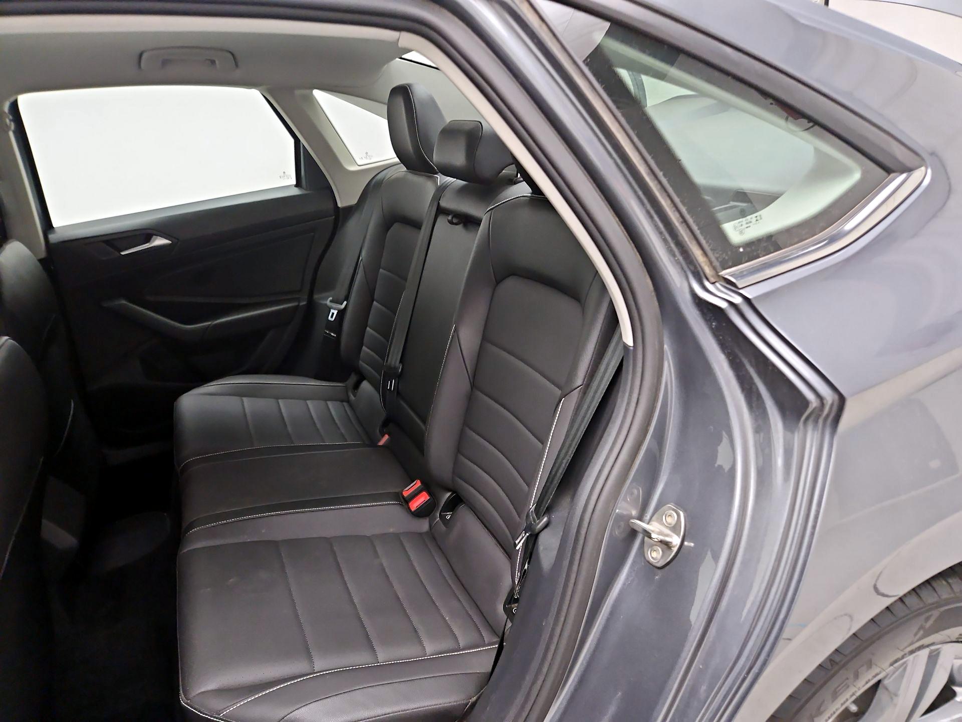 Thumbnail: 2024 Volkswagen Jetta - 19