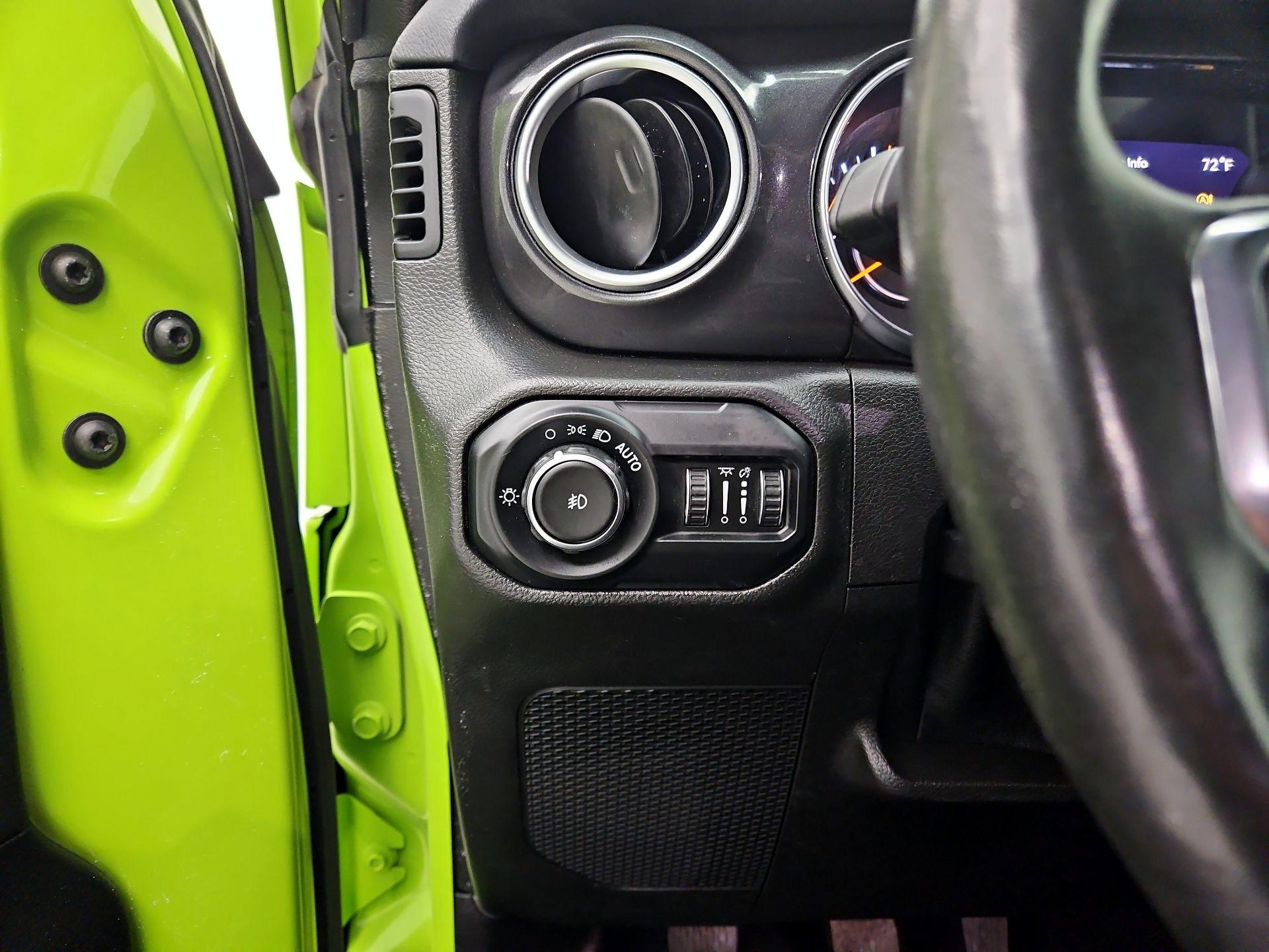 Thumbnail: 2021 Jeep Wrangler - 13