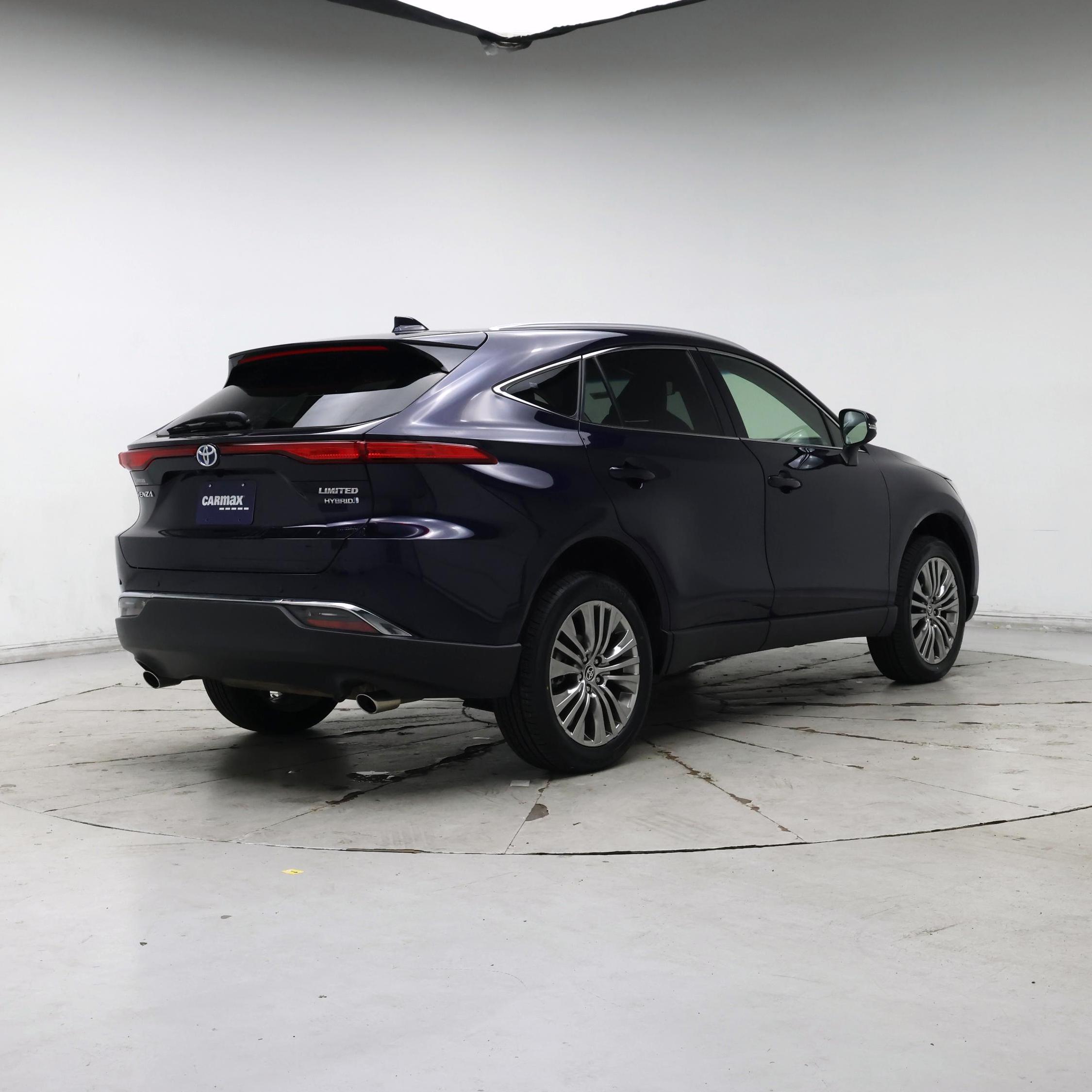 Thumbnail: 2022 Toyota Venza - 8