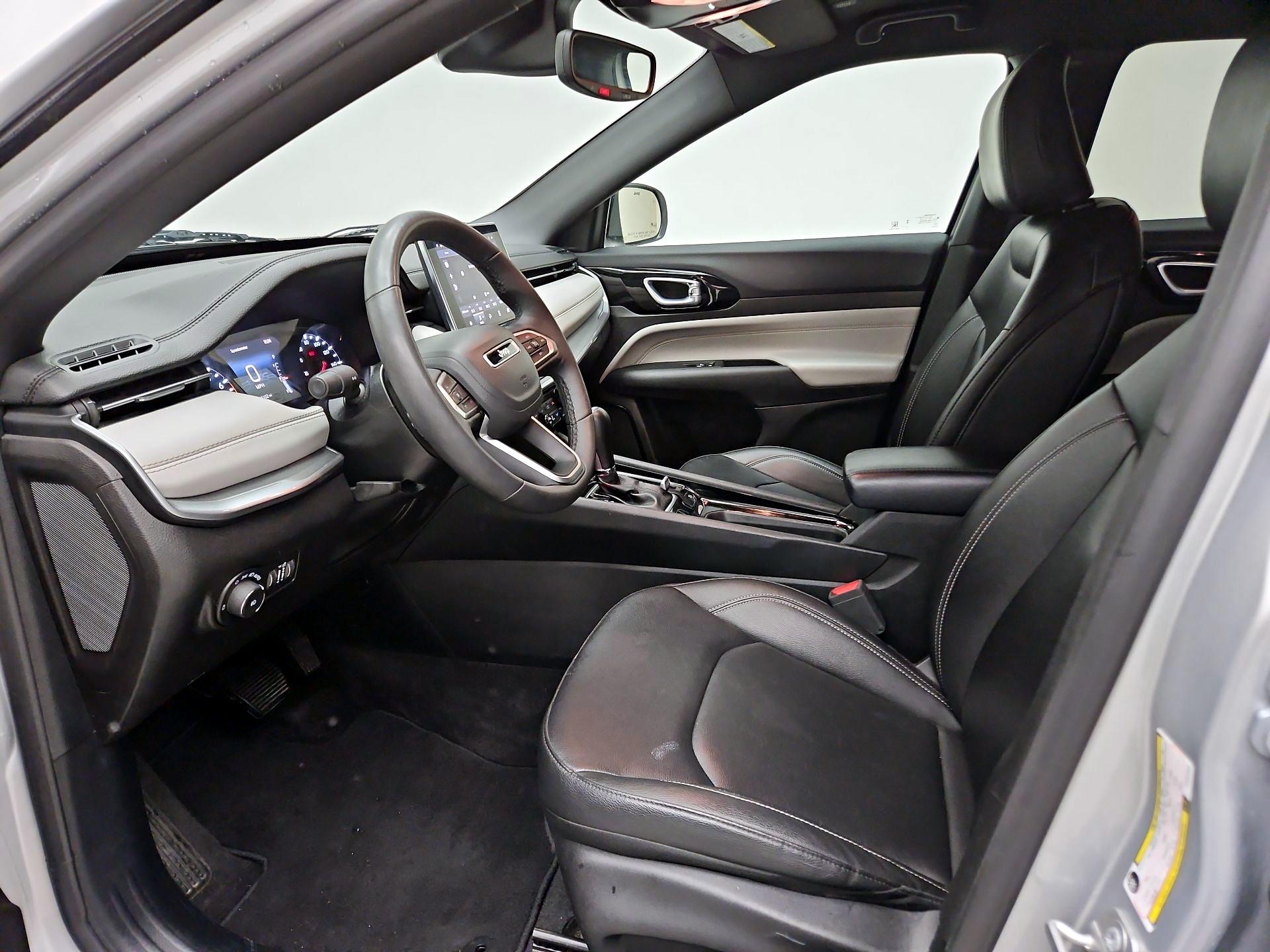 Thumbnail: 2025 Jeep Compass - 11