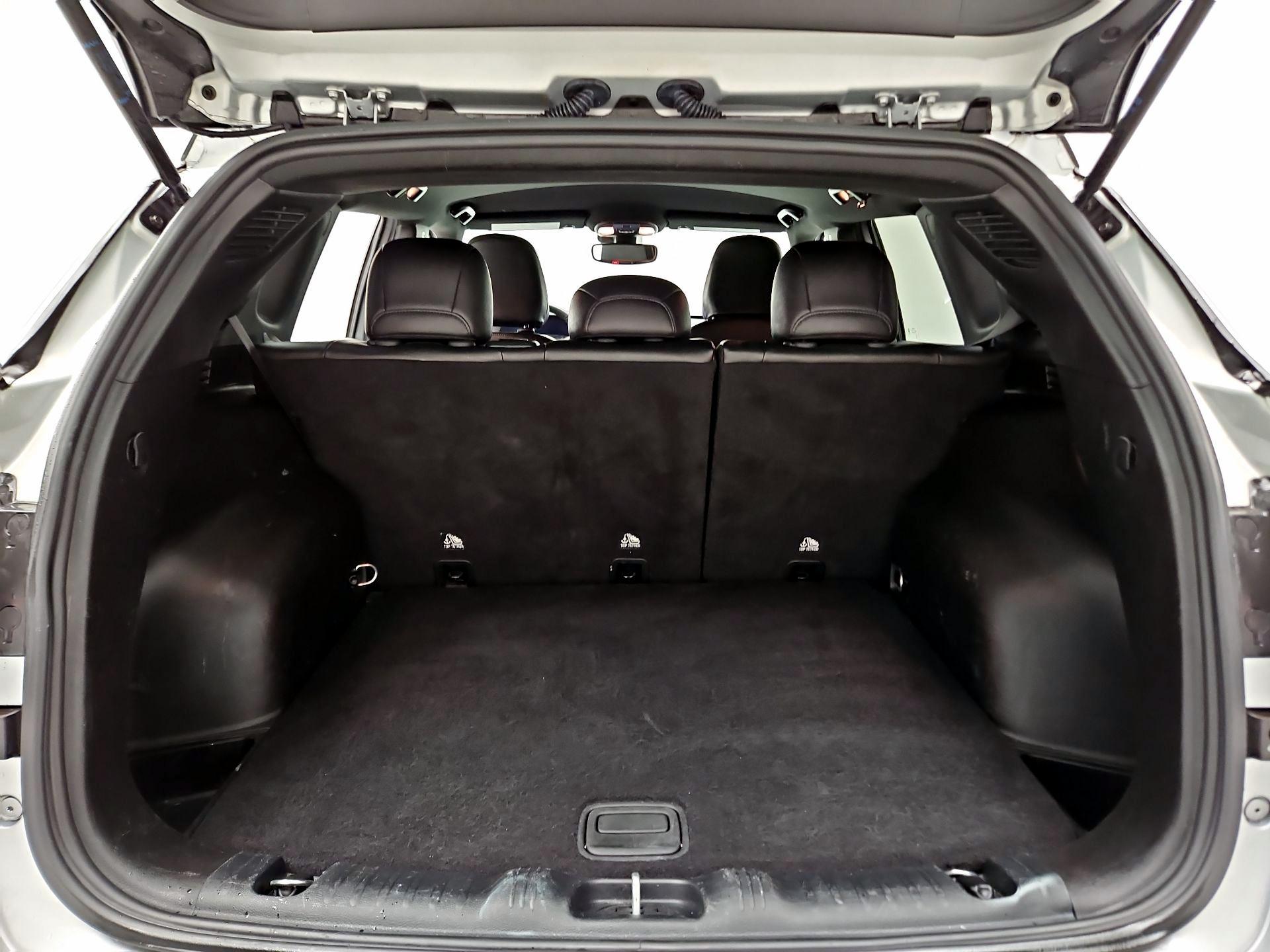 Thumbnail: 2025 Jeep Compass - 20