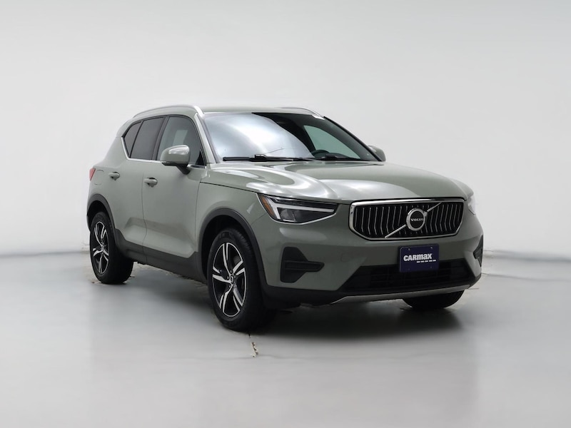 2024 Volvo XC40 B5 Core -
                  Parker, CO