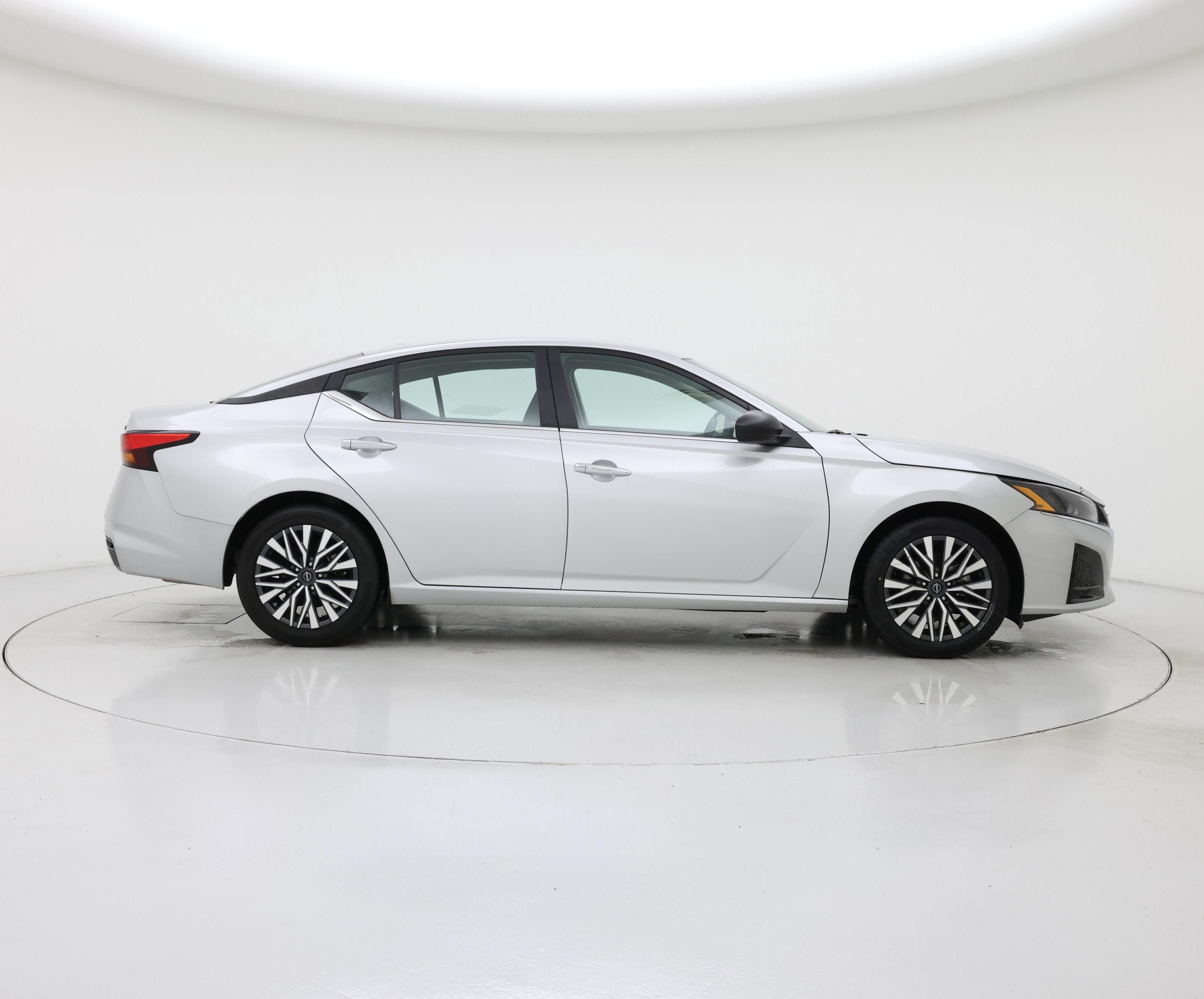 Thumbnail: 2024 Nissan Altima - 7