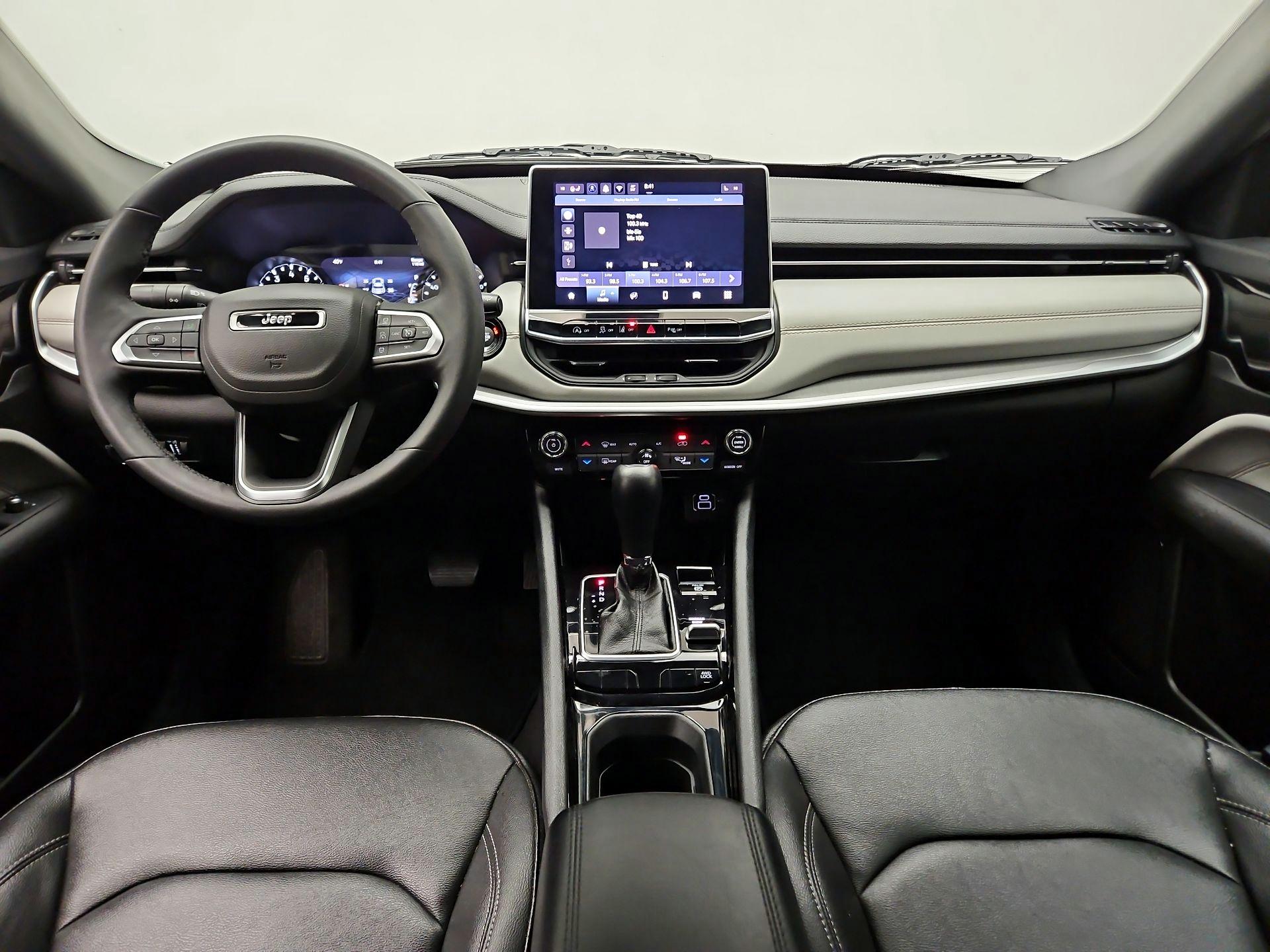 Thumbnail: 2025 Jeep Compass - 9