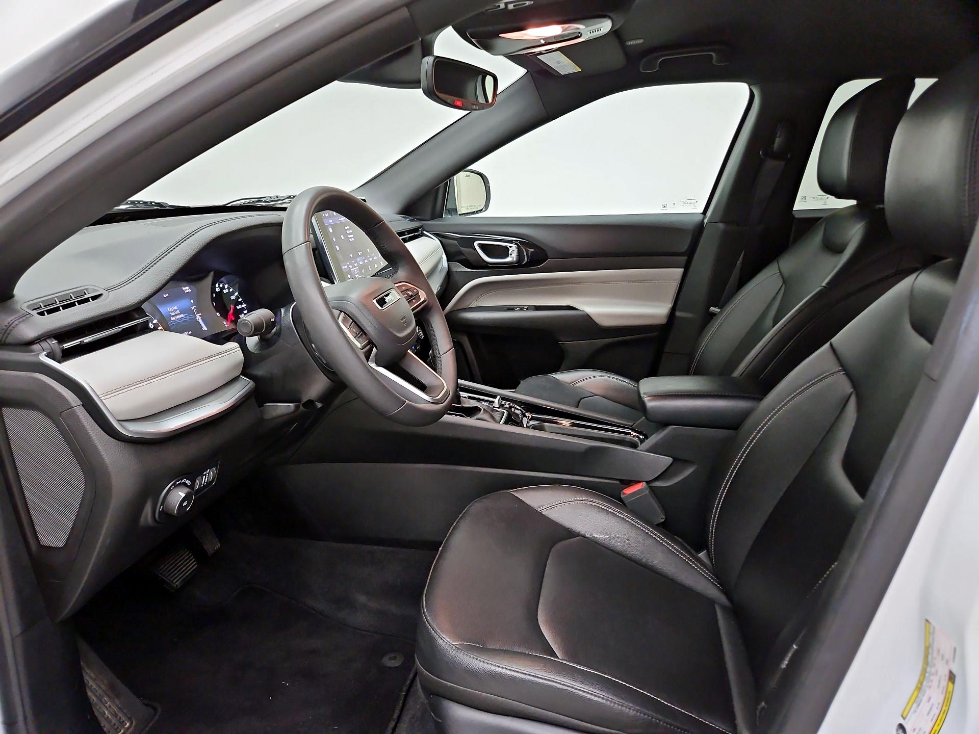 Thumbnail: 2025 Jeep Compass - 11