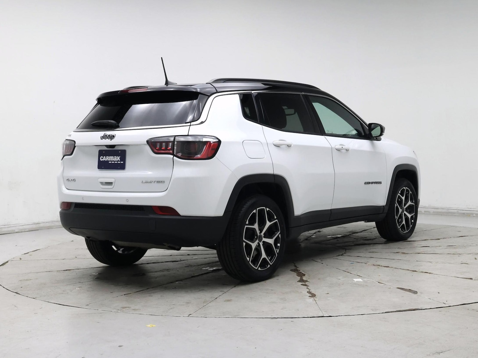 2025 Jeep Compass Limited - Photo 9