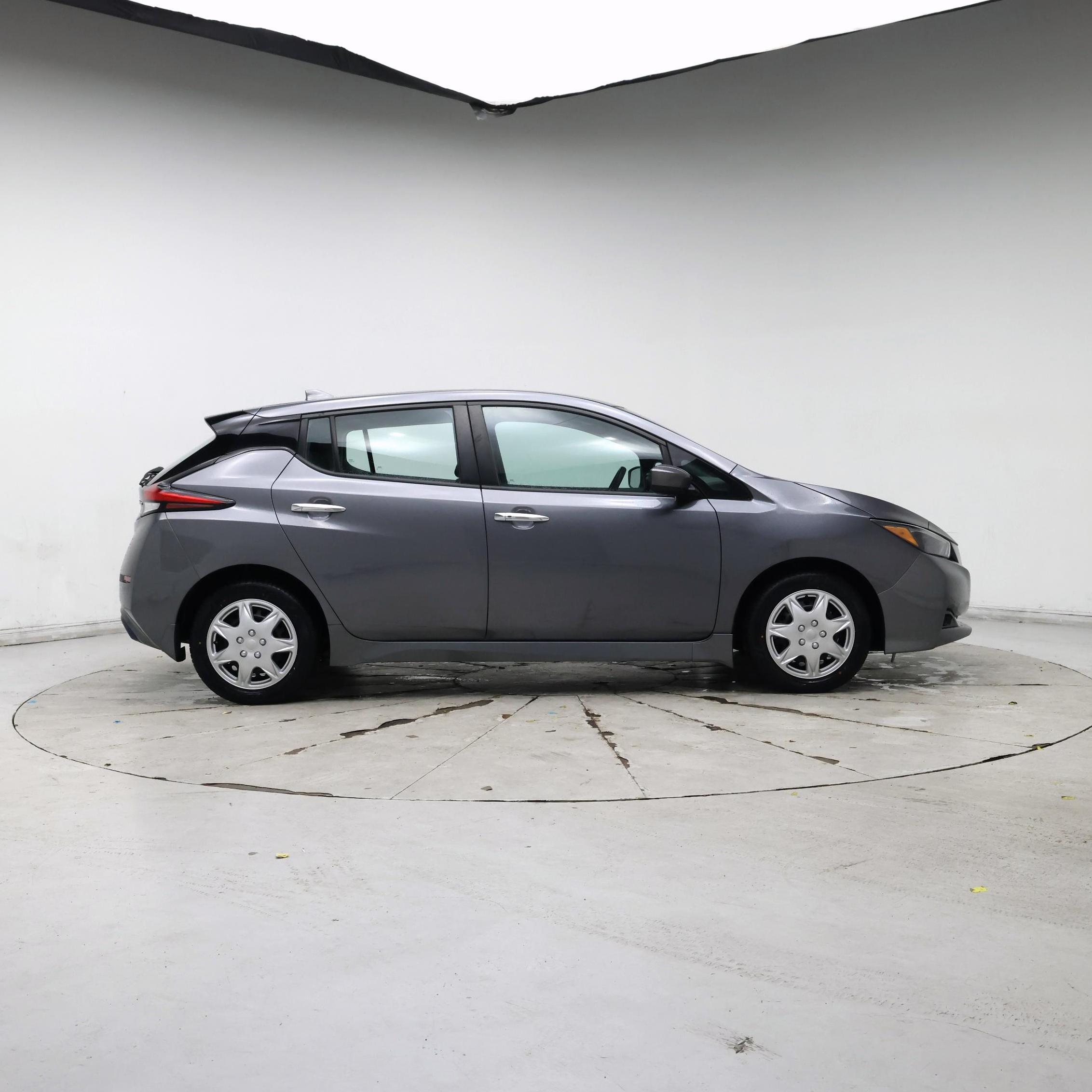 Thumbnail: 2020 Nissan Leaf - 7