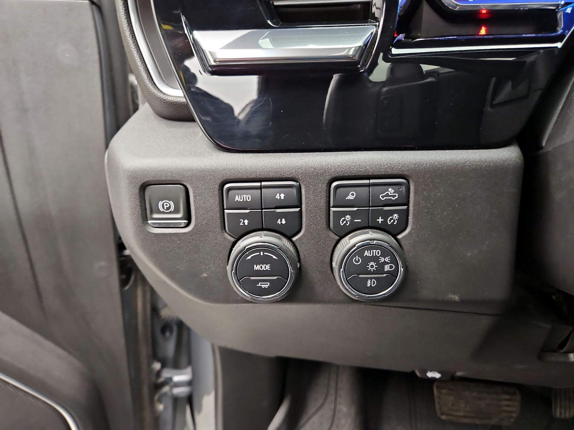 Thumbnail: 2023 Chevrolet Silverado 1500 - 13