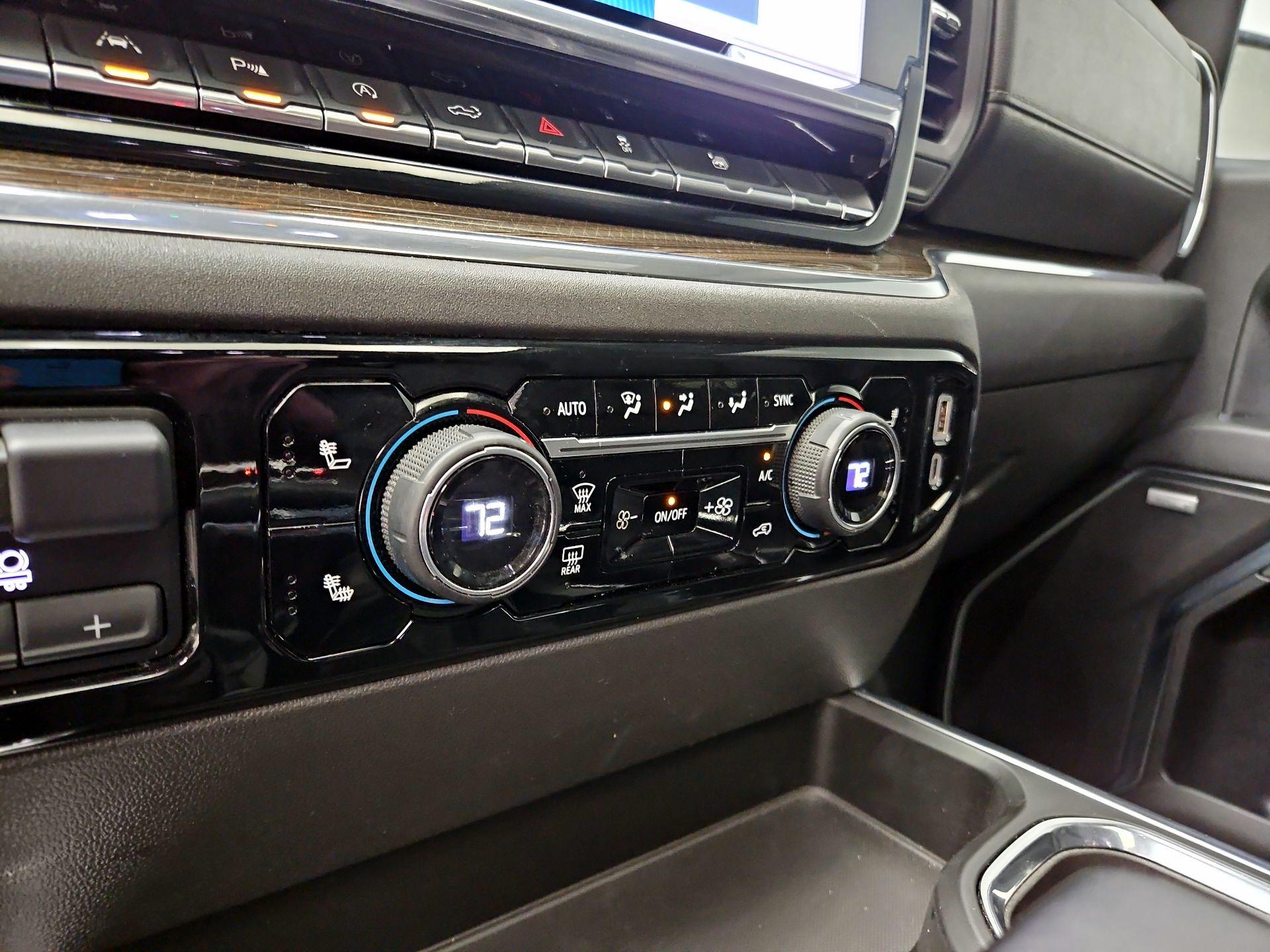 Thumbnail: 2023 Chevrolet Silverado 1500 - 16