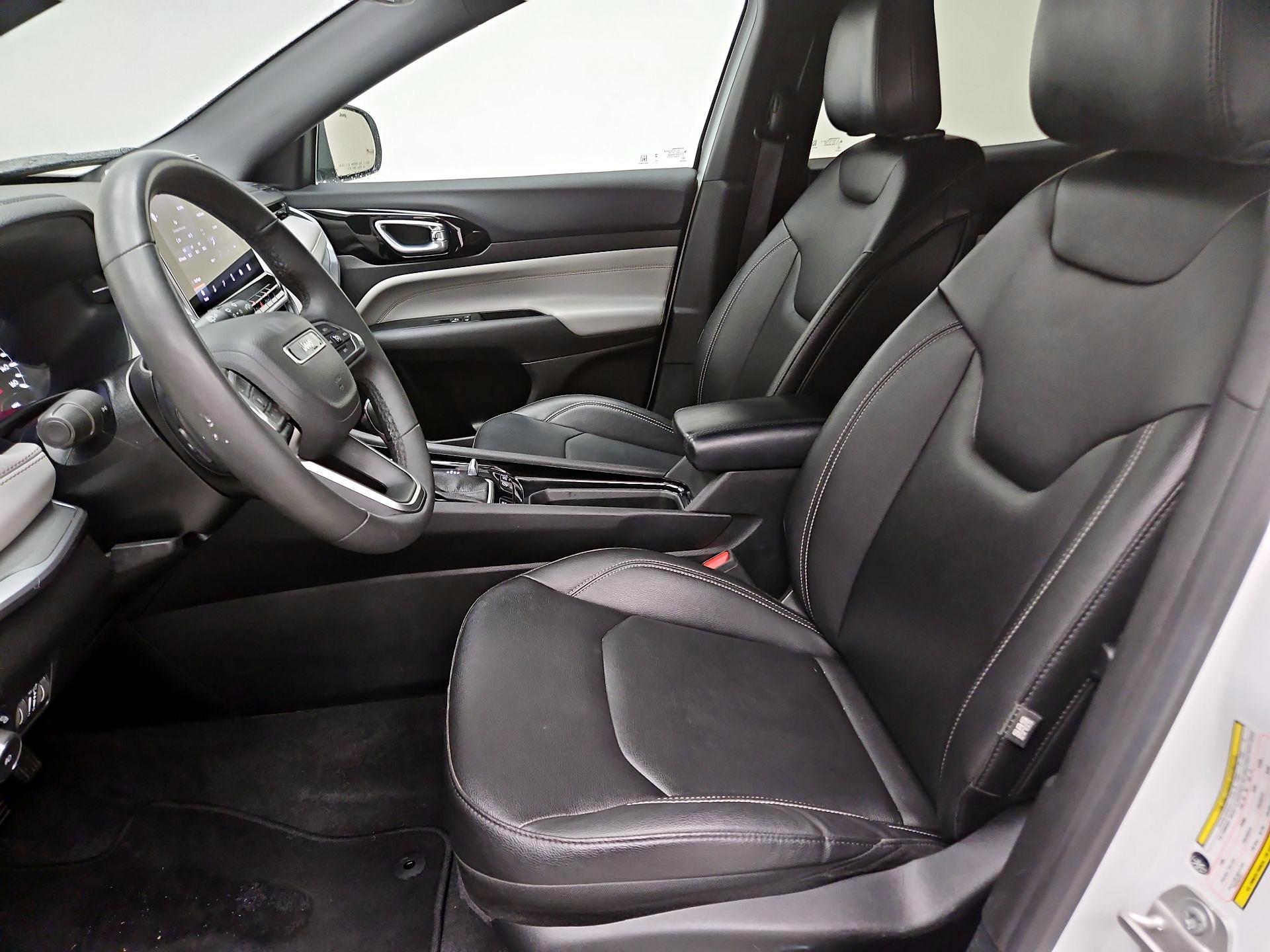 Thumbnail: 2025 Jeep Compass - 11