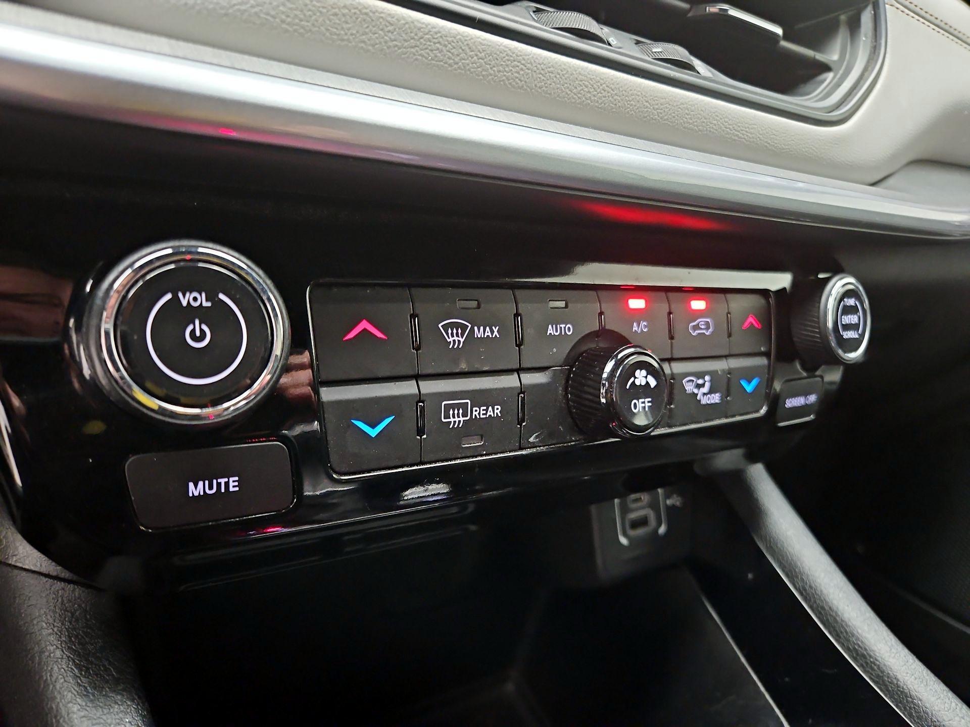 Thumbnail: 2025 Jeep Compass - 16