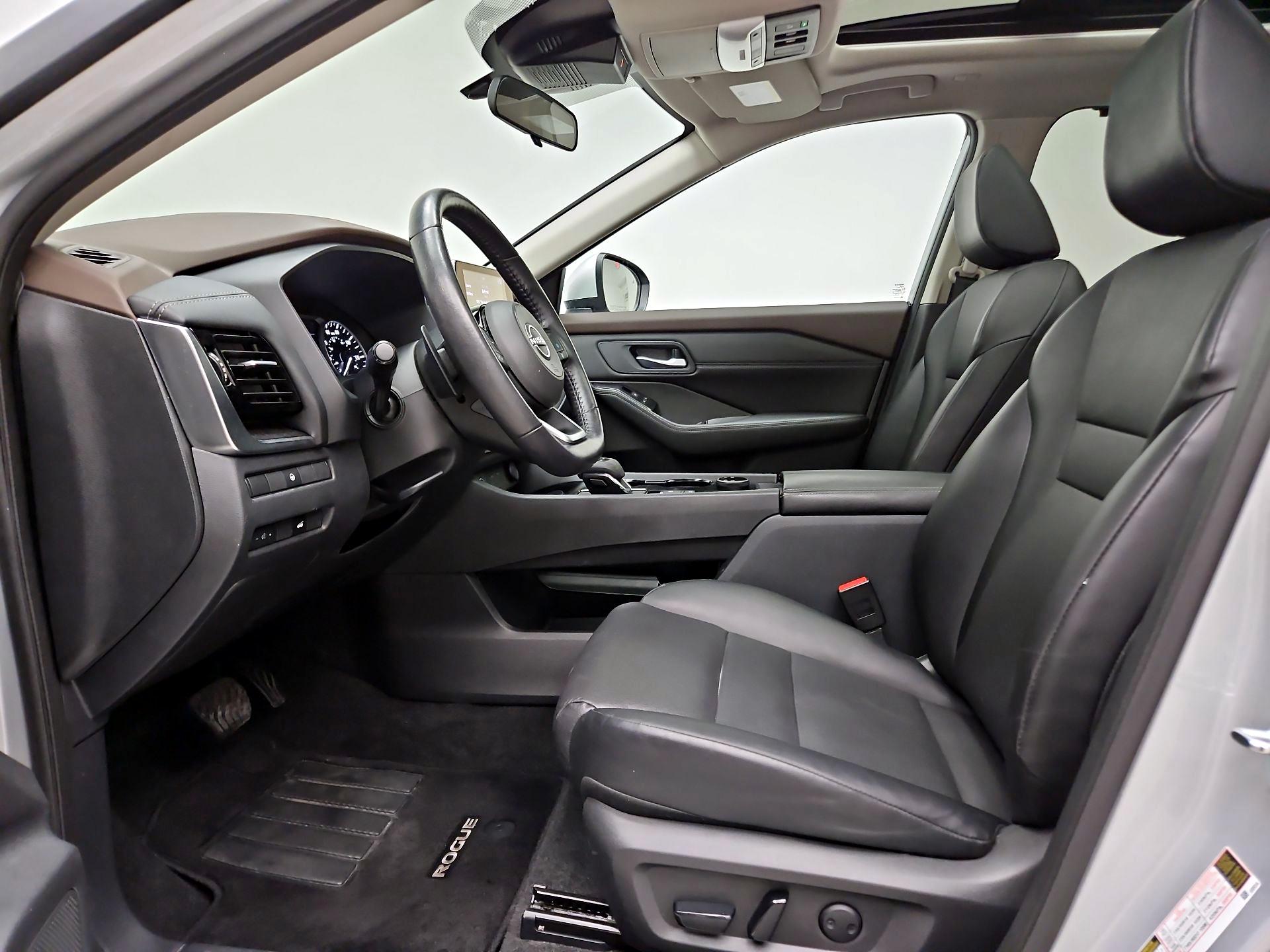 Thumbnail: 2023 Nissan Rogue - 11
