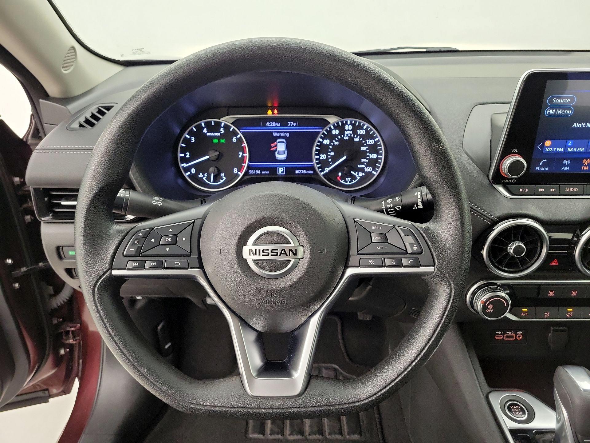 Thumbnail: 2023 Nissan Sentra - 10