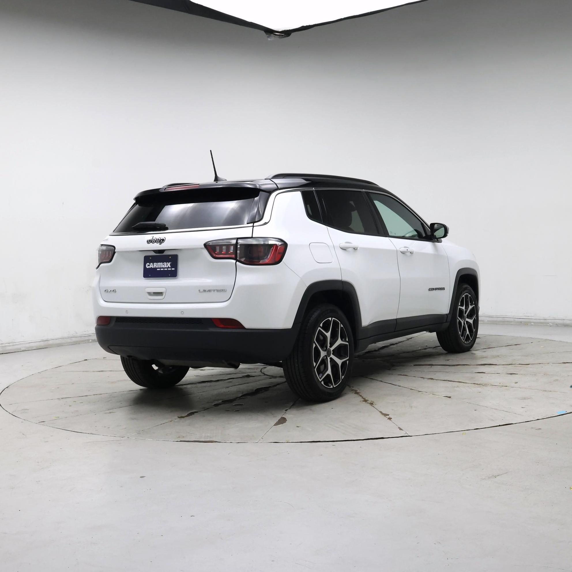 Thumbnail: 2025 Jeep Compass - 8