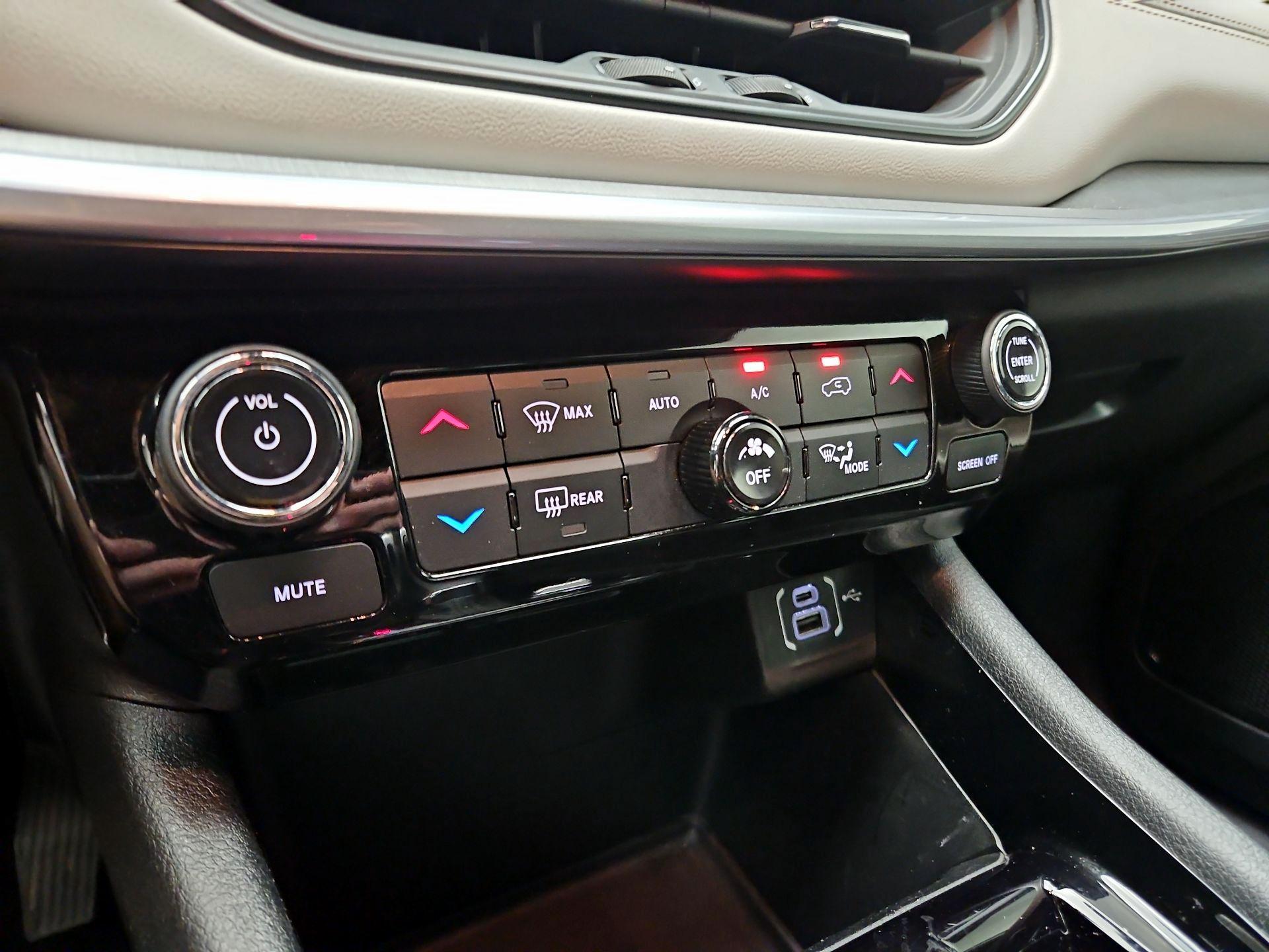 Thumbnail: 2025 Jeep Compass - 16