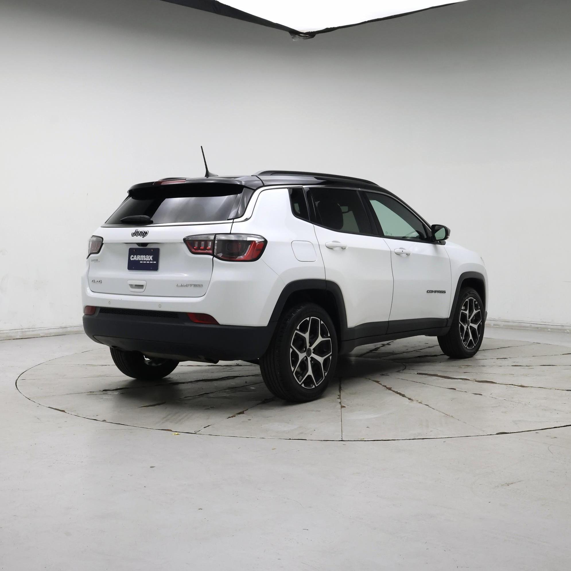 Thumbnail: 2025 Jeep Compass - 8