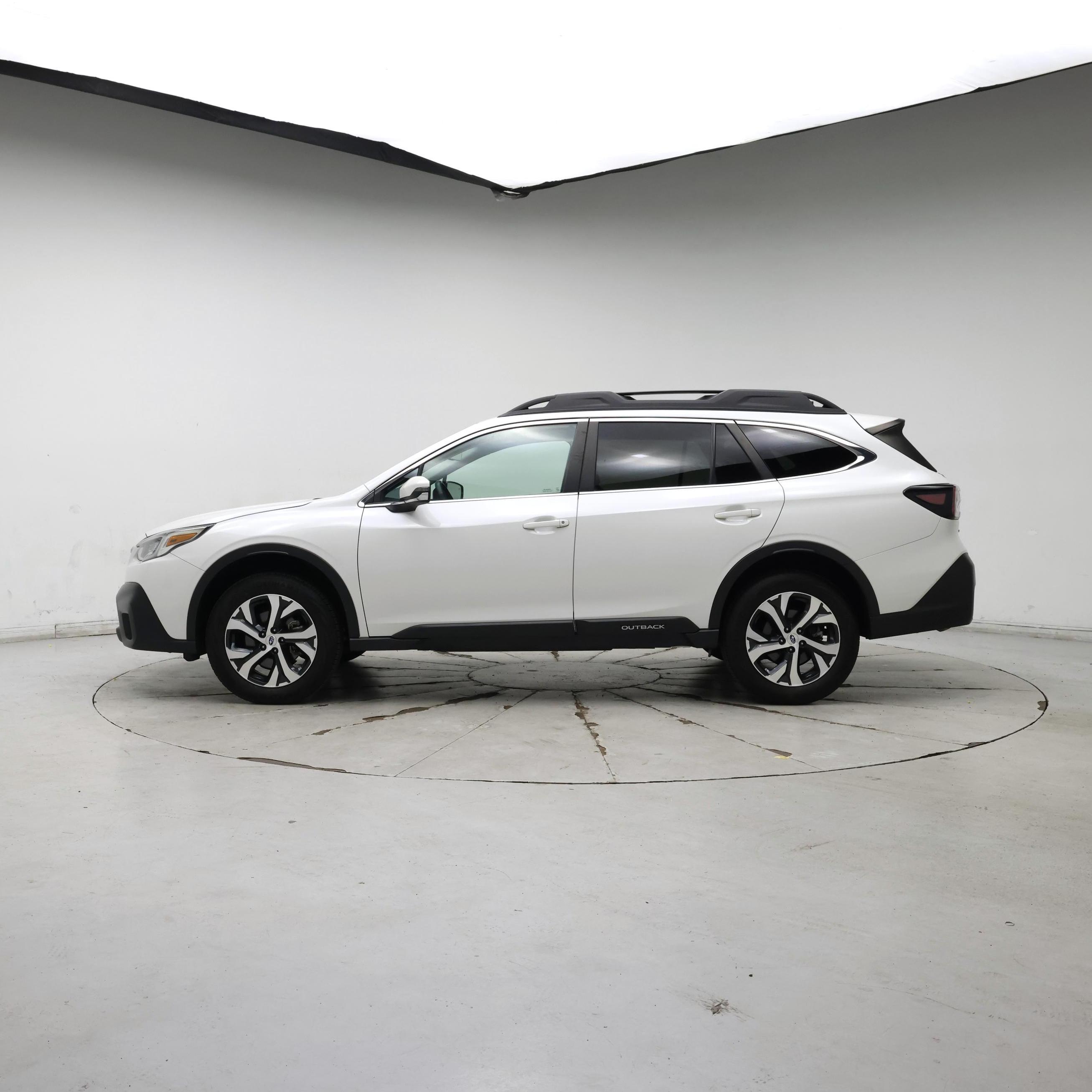 Thumbnail: 2022 Subaru Outback - 3