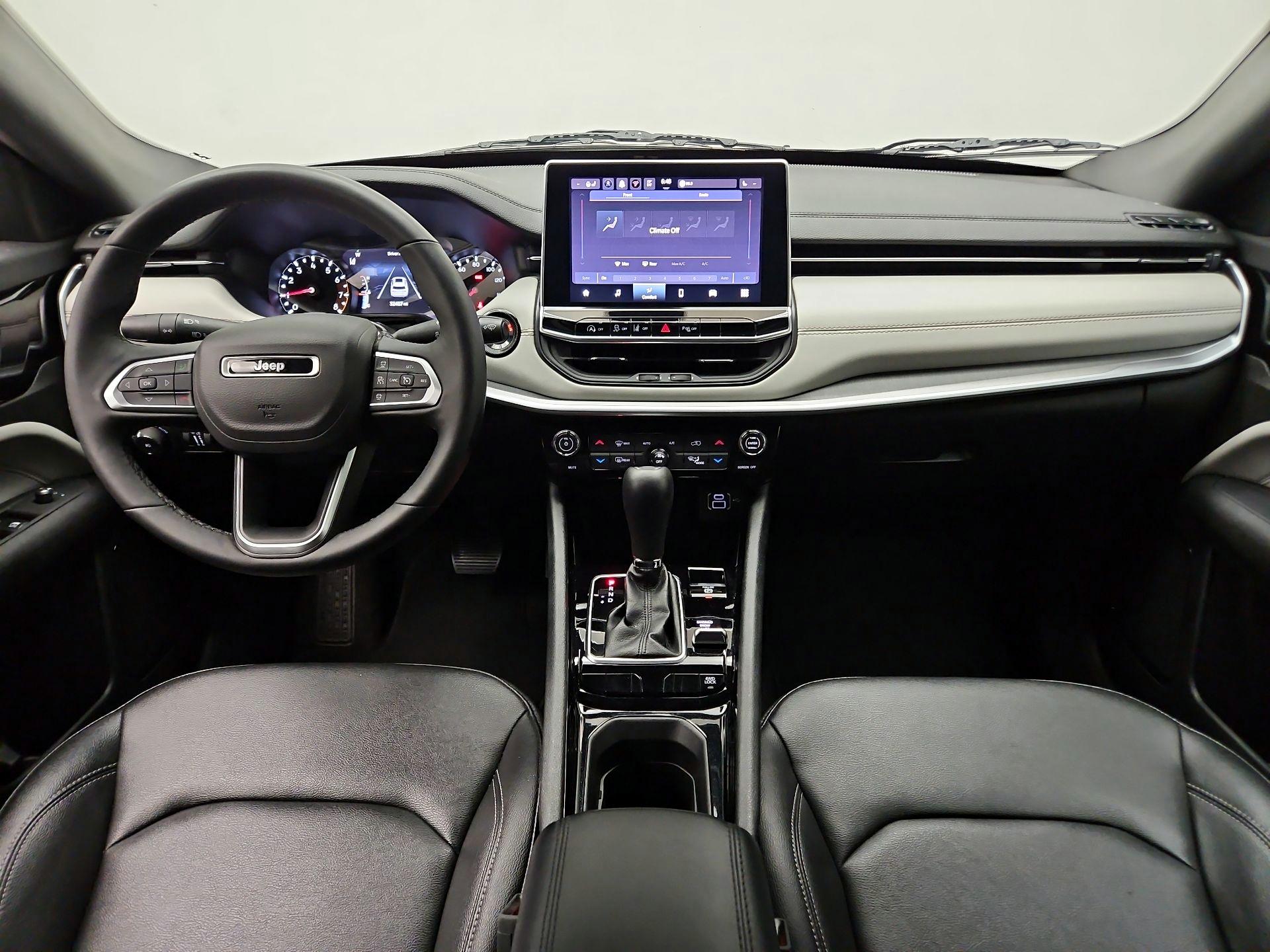Thumbnail: 2025 Jeep Compass - 9