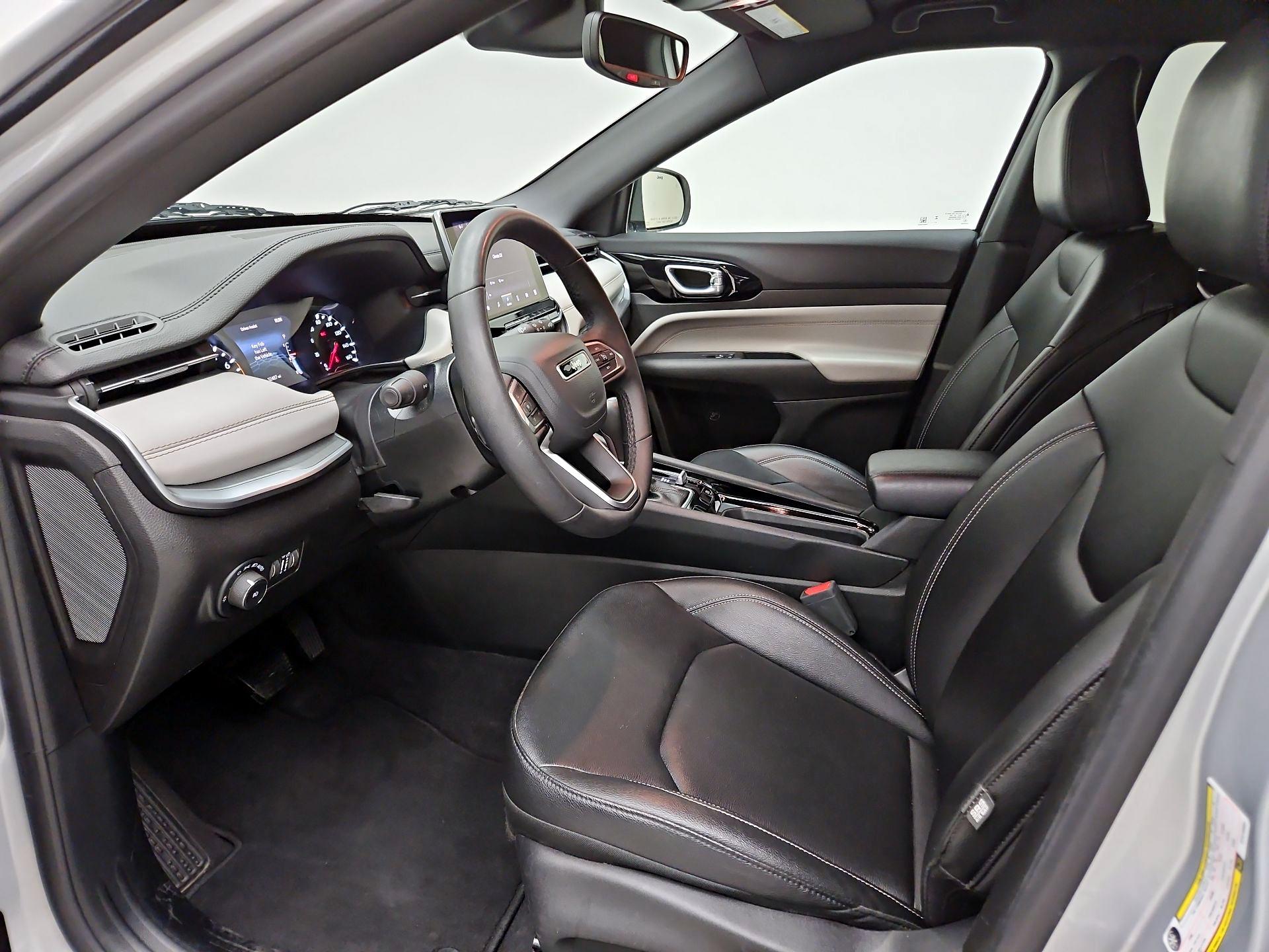 Thumbnail: 2025 Jeep Compass - 11
