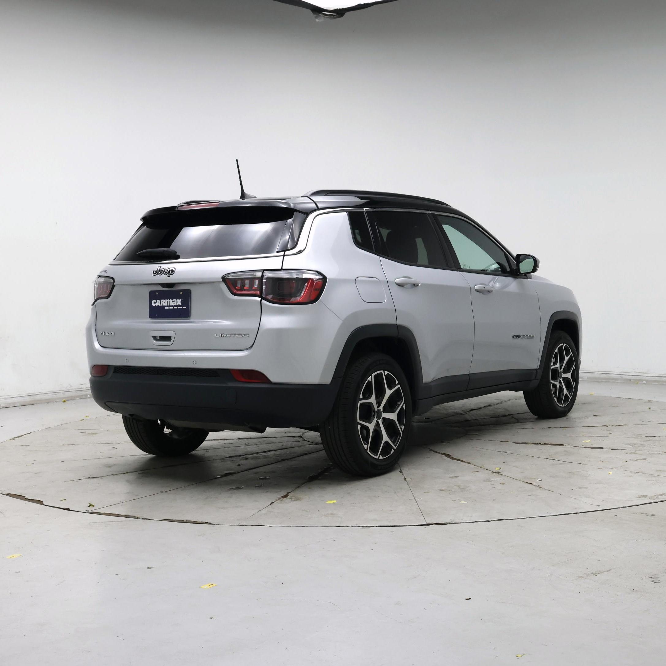 Thumbnail: 2025 Jeep Compass - 8