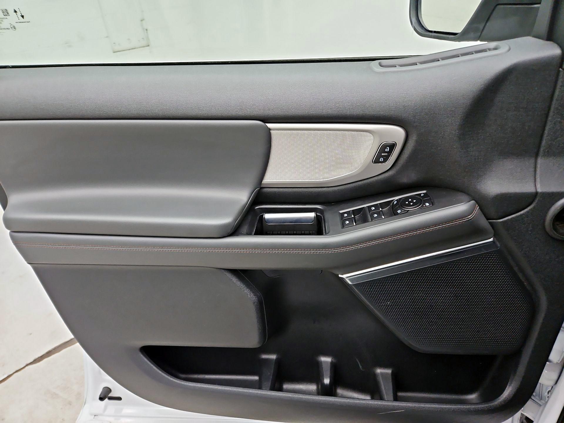 Thumbnail: 2025 Ford Expedition - 12