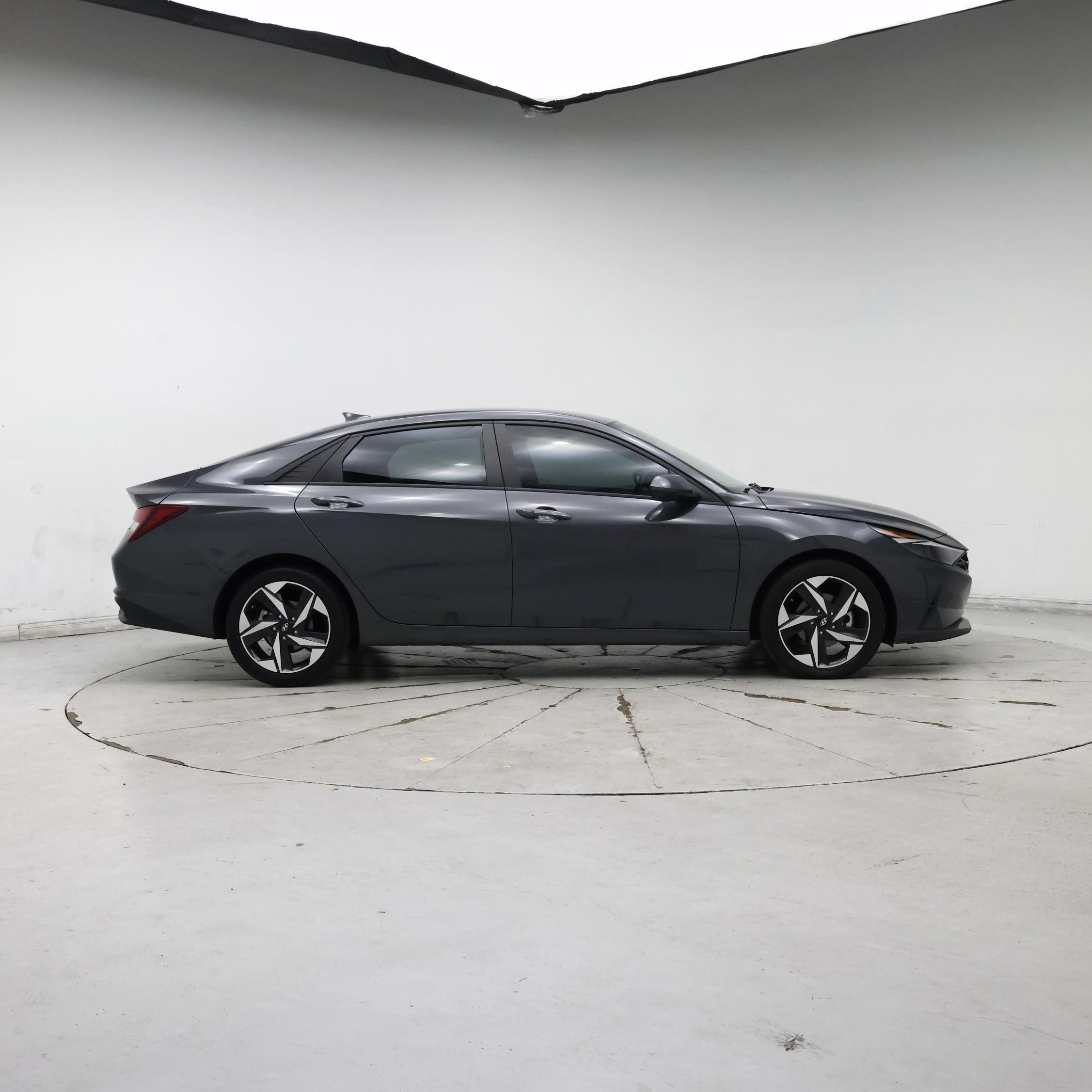 Thumbnail: 2023 Hyundai Elantra - 7