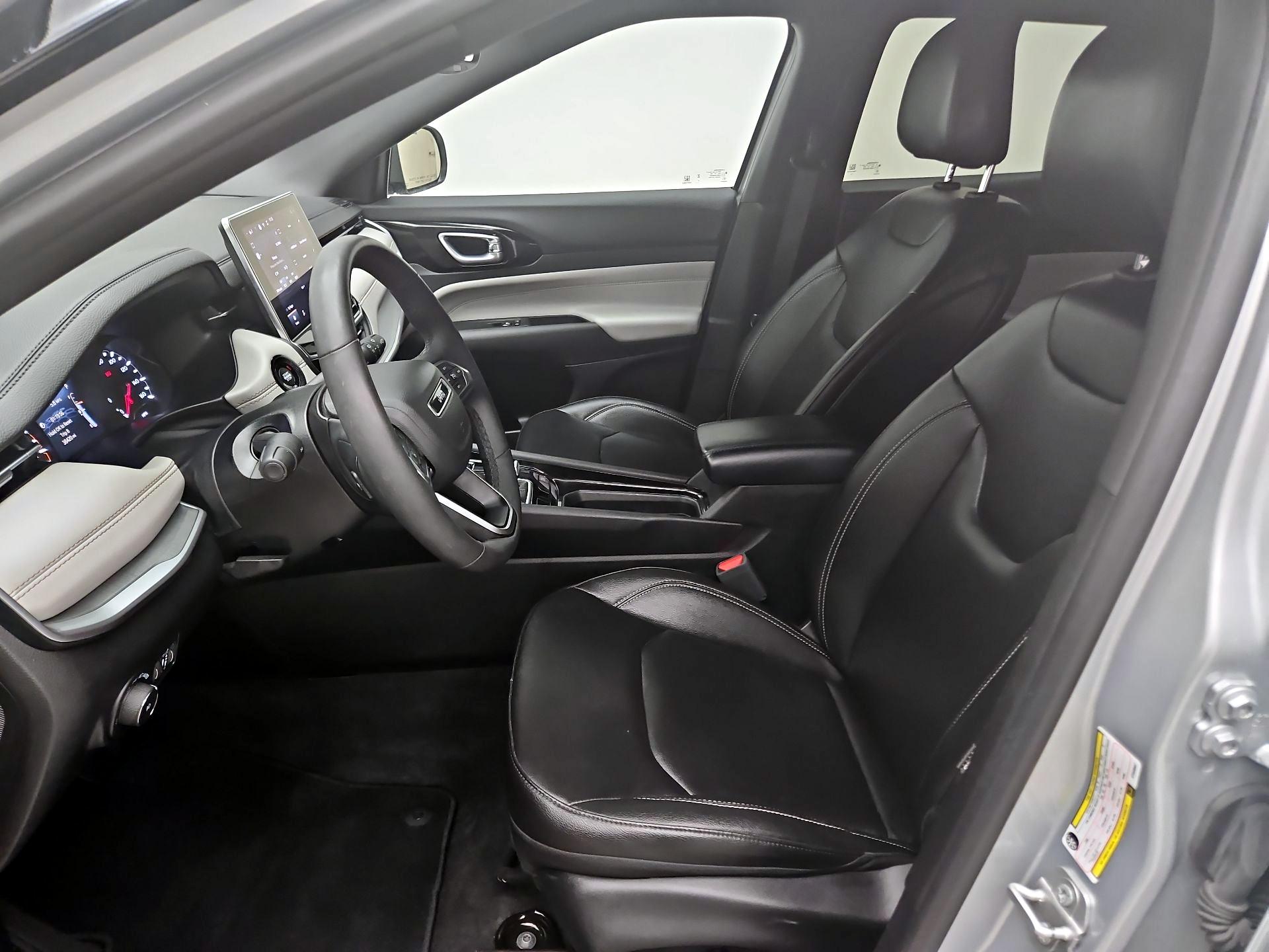 Thumbnail: 2025 Jeep Compass - 11