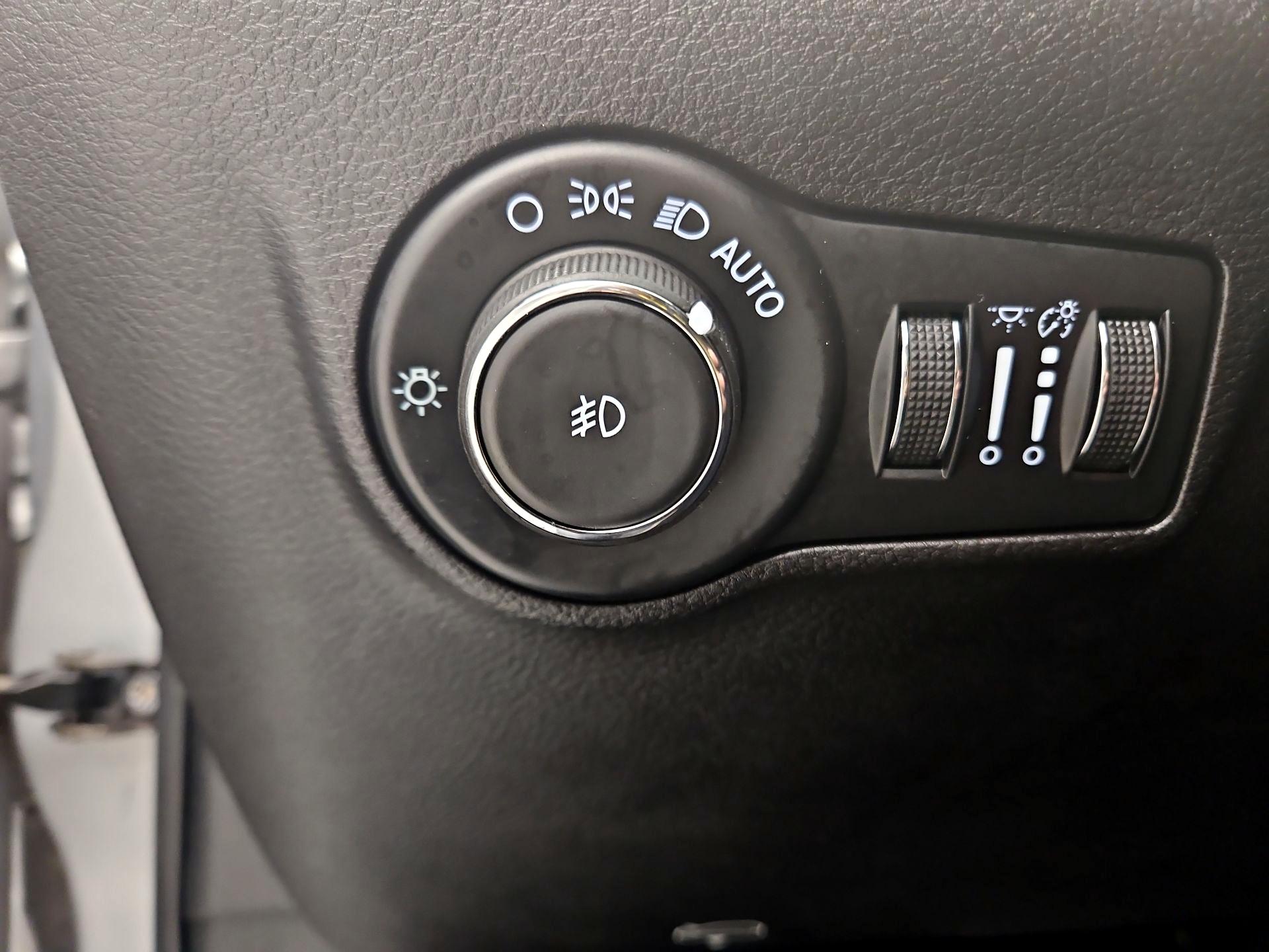 Thumbnail: 2025 Jeep Compass - 13